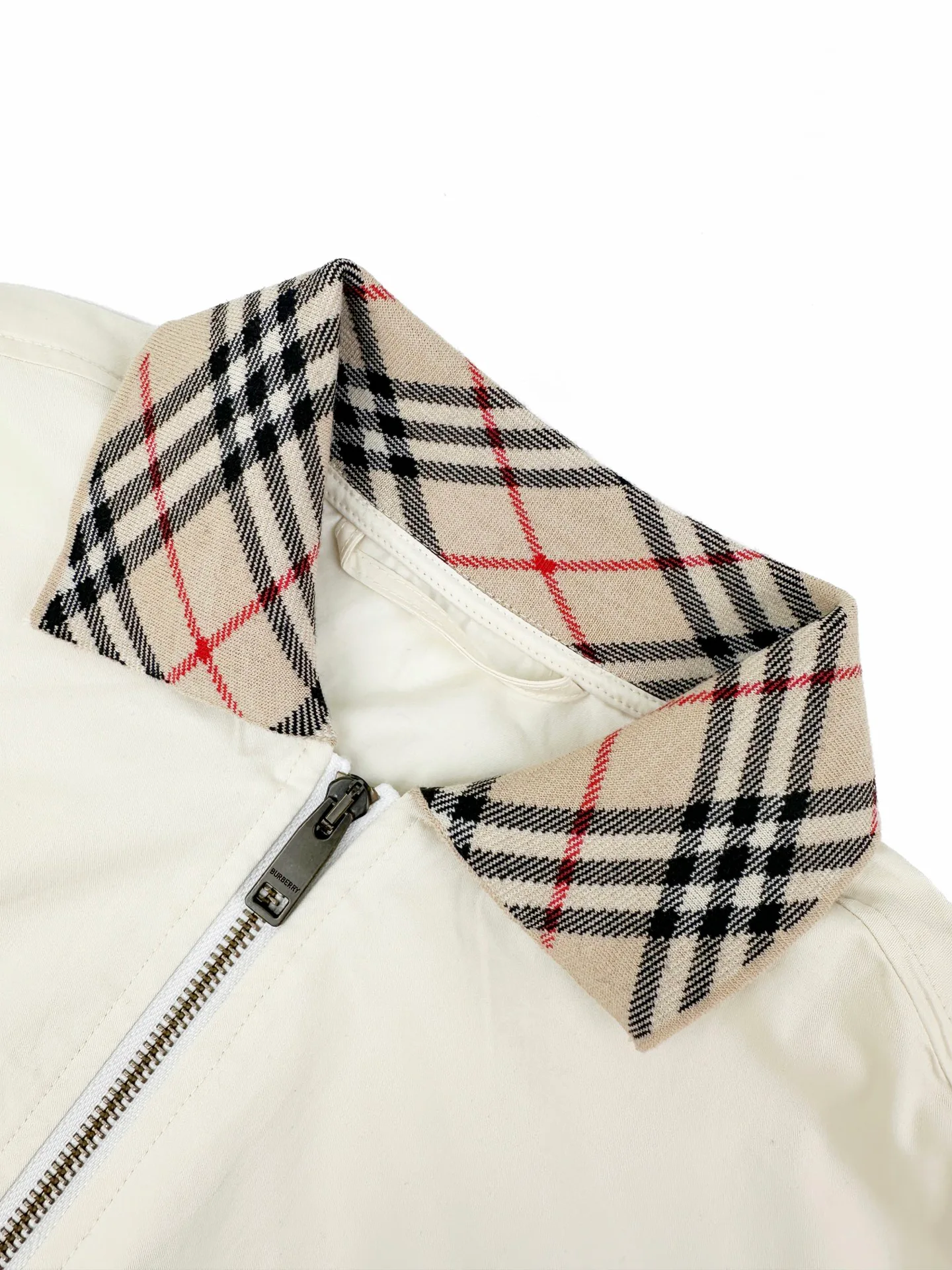 Куртки И Пуховики Женские Burberry 18616258