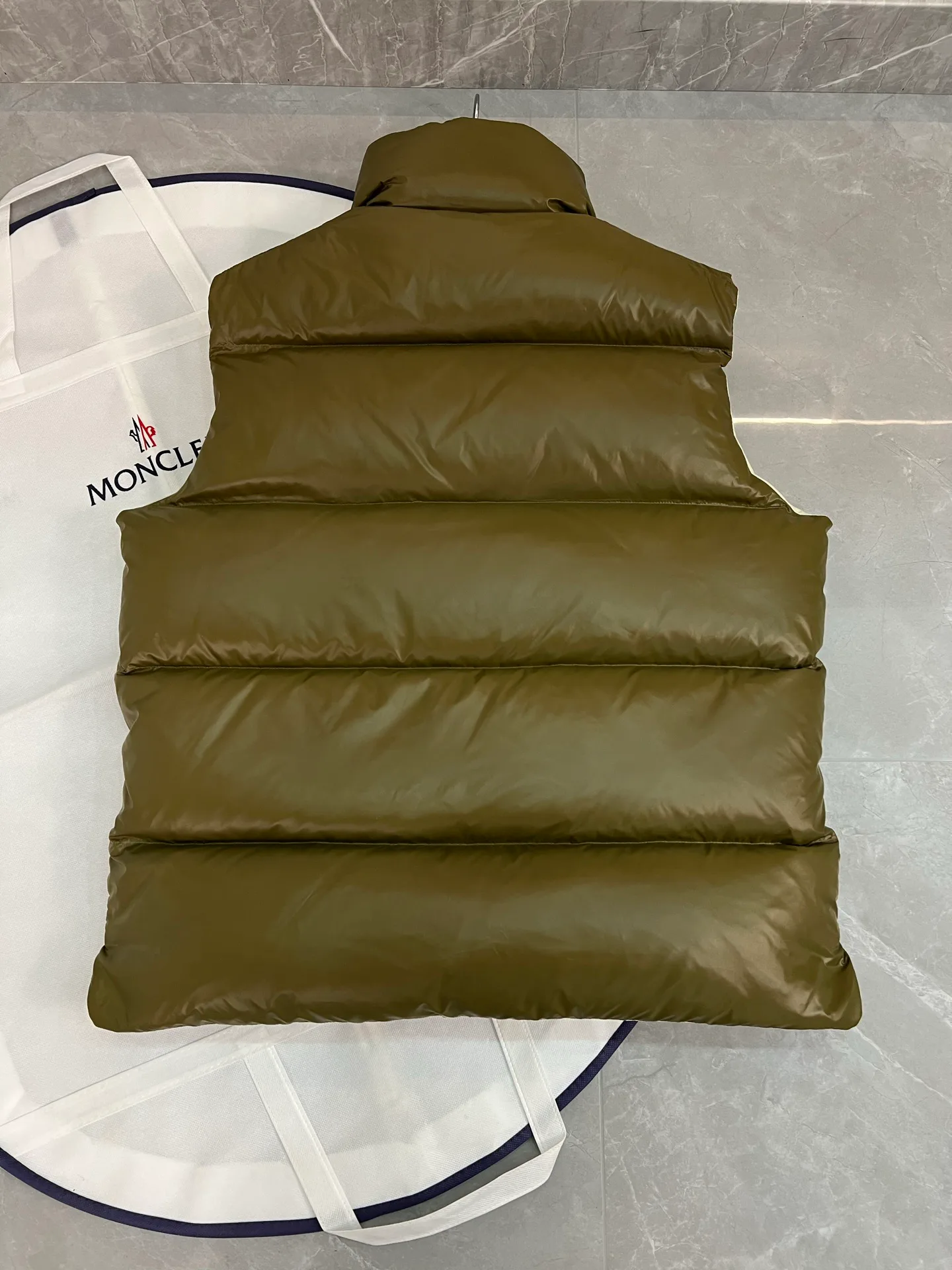 Жилеты Мужские Moncler 2116232