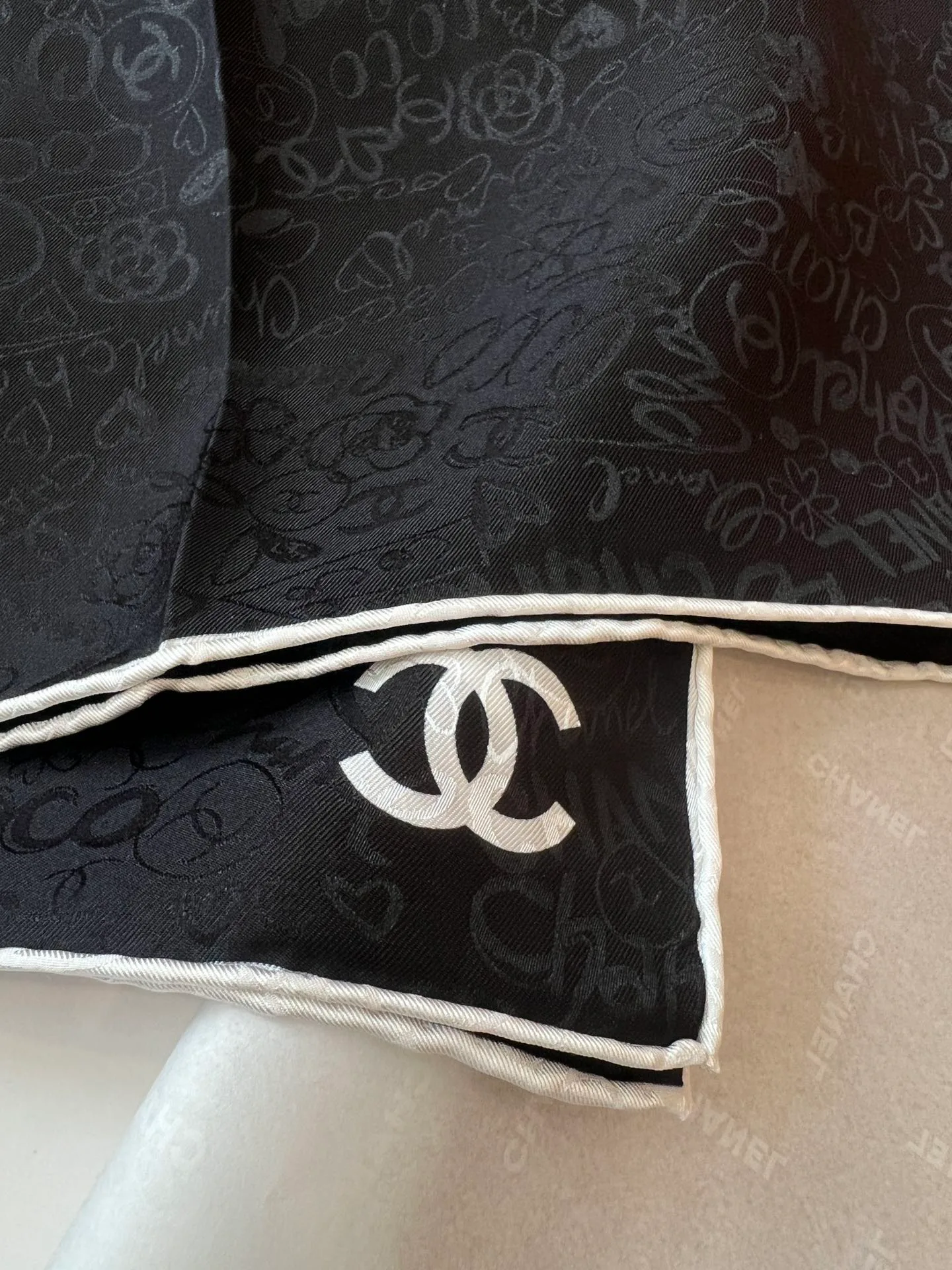 Платки Chanel 463893