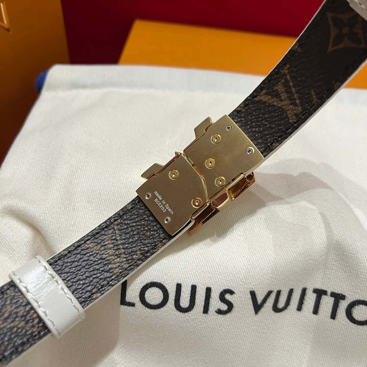 Ремни Louis Vuitton 17838520
