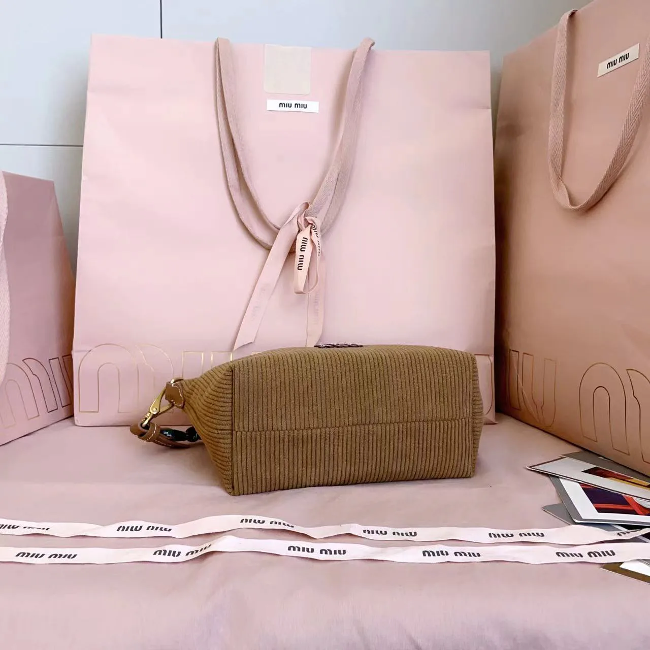 Сумки На Ремне Женские Miu Miu 3885406