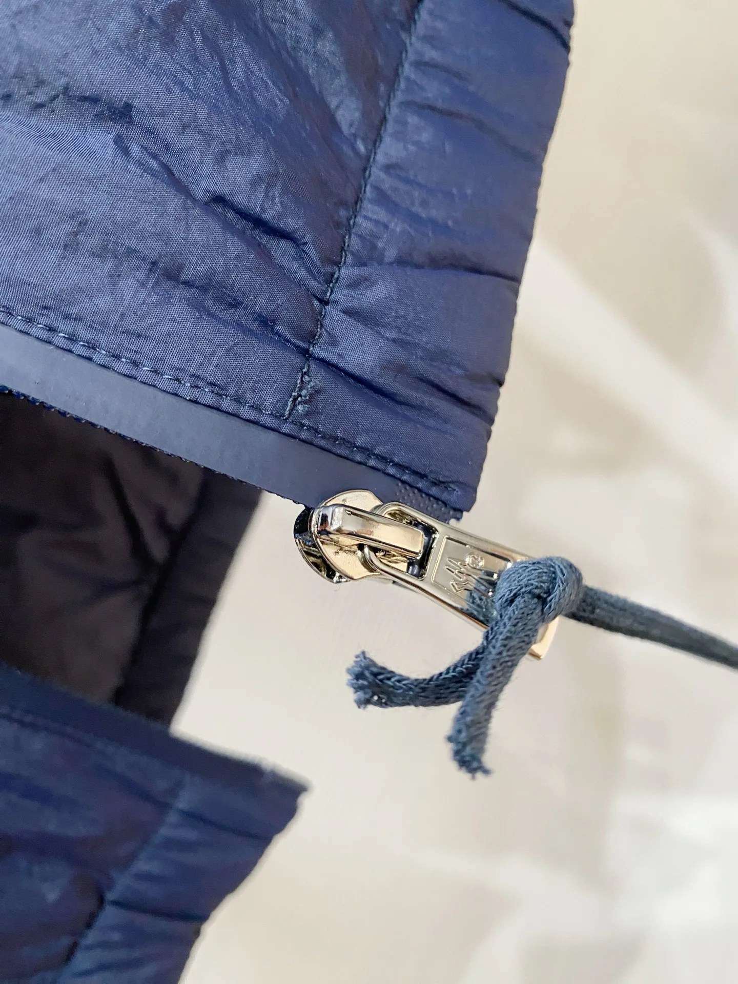 Куртки И Пуховики Мужские Moncler 619017