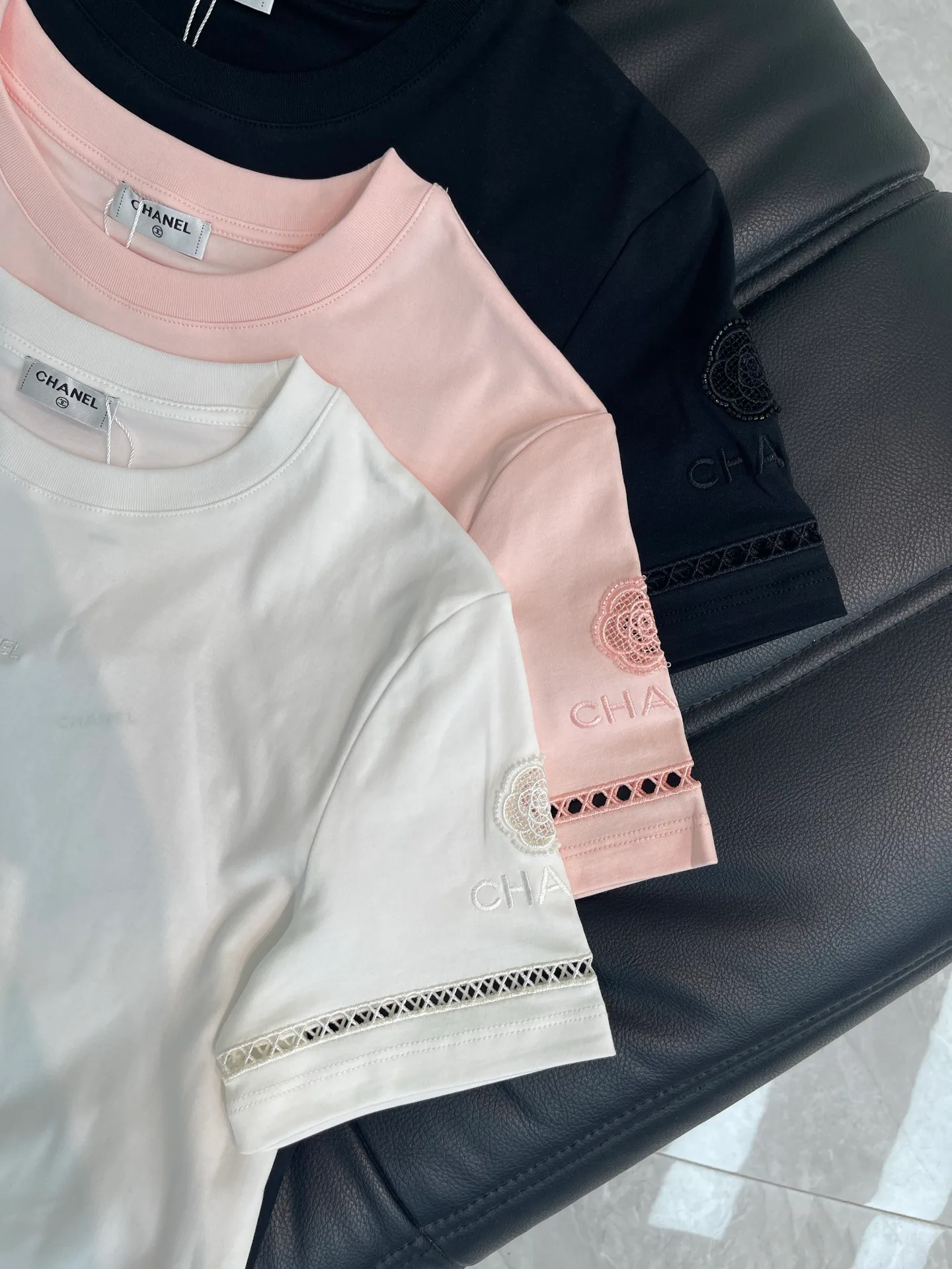 Футболки Женские Chanel 11672783