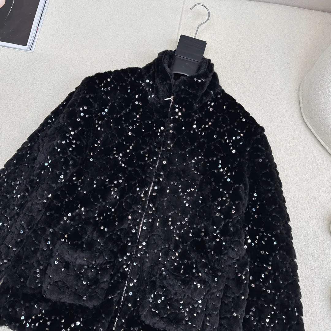 Куртки И Пуховики Женские Chanel 390551