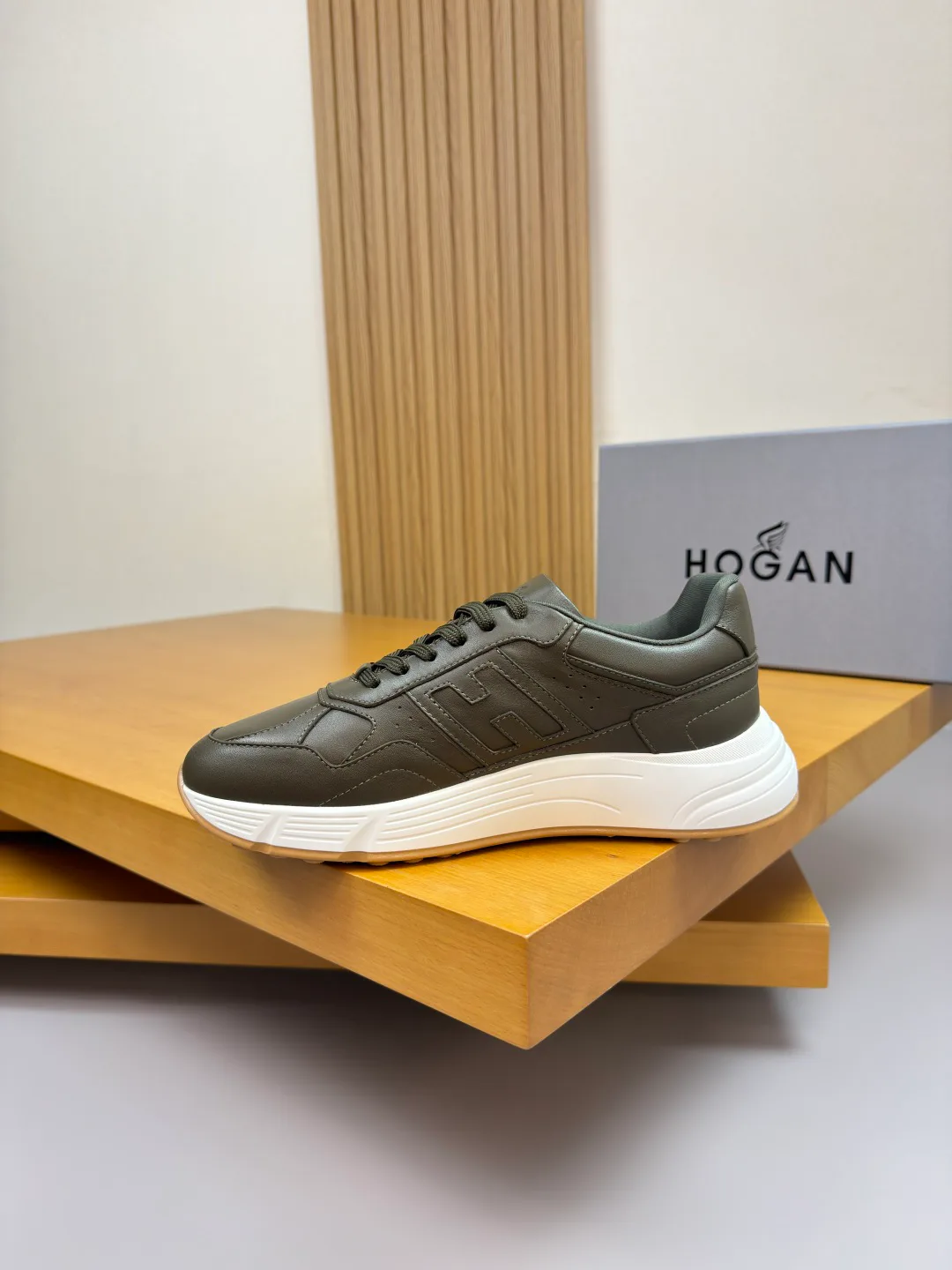 Кроссовки Мужские Hogan 737816