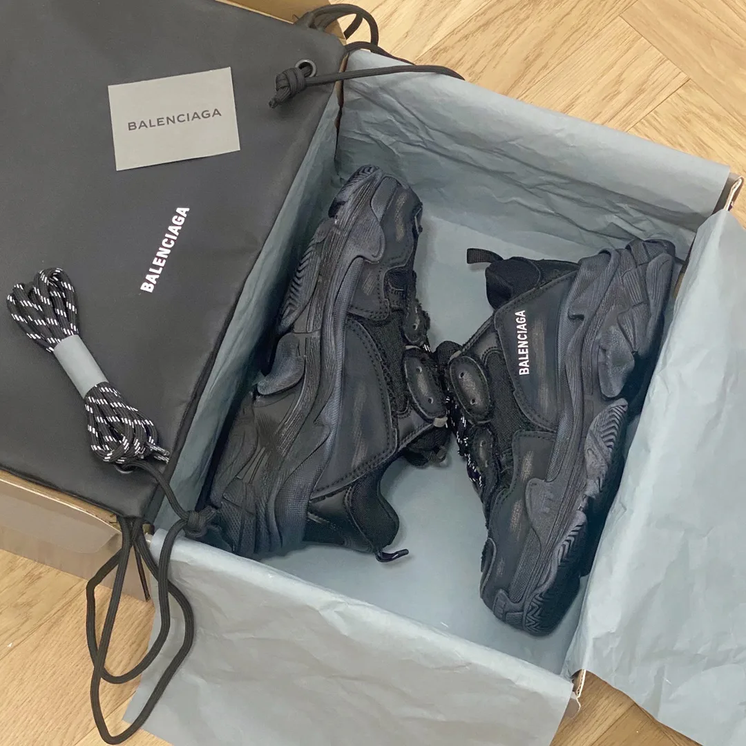 Кроссовки Женские Balenciaga 4439972