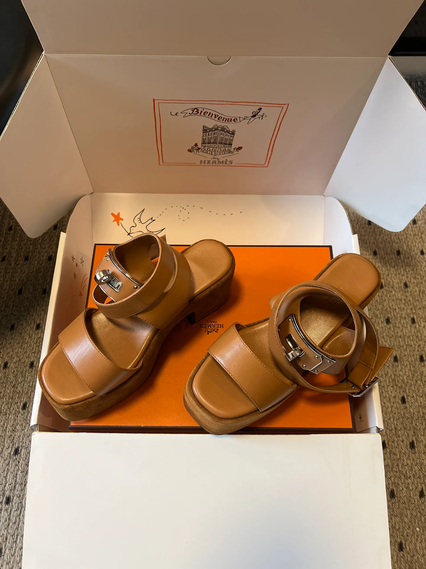 Босоножки Женские Hermes 10209630