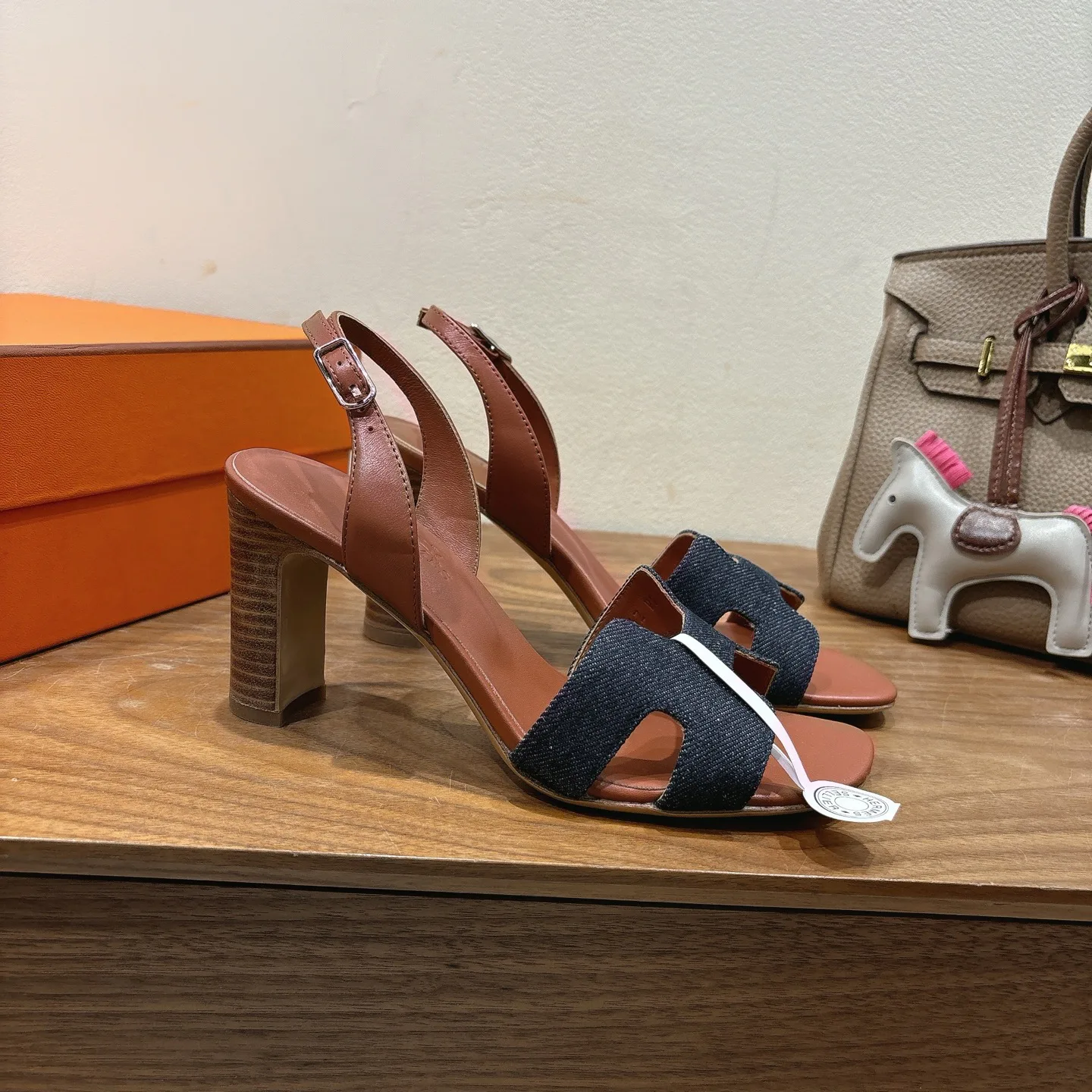 Босоножки Женские Hermes 11514497