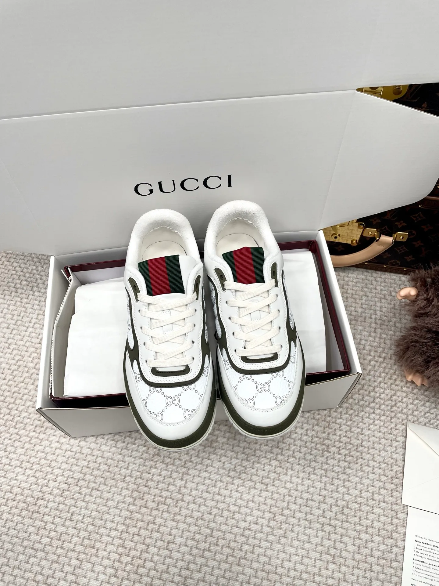 Кроссовки Женские Gucci 836208
