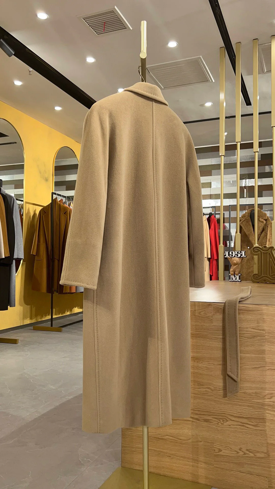Пальто Женские Max Mara 18245186
