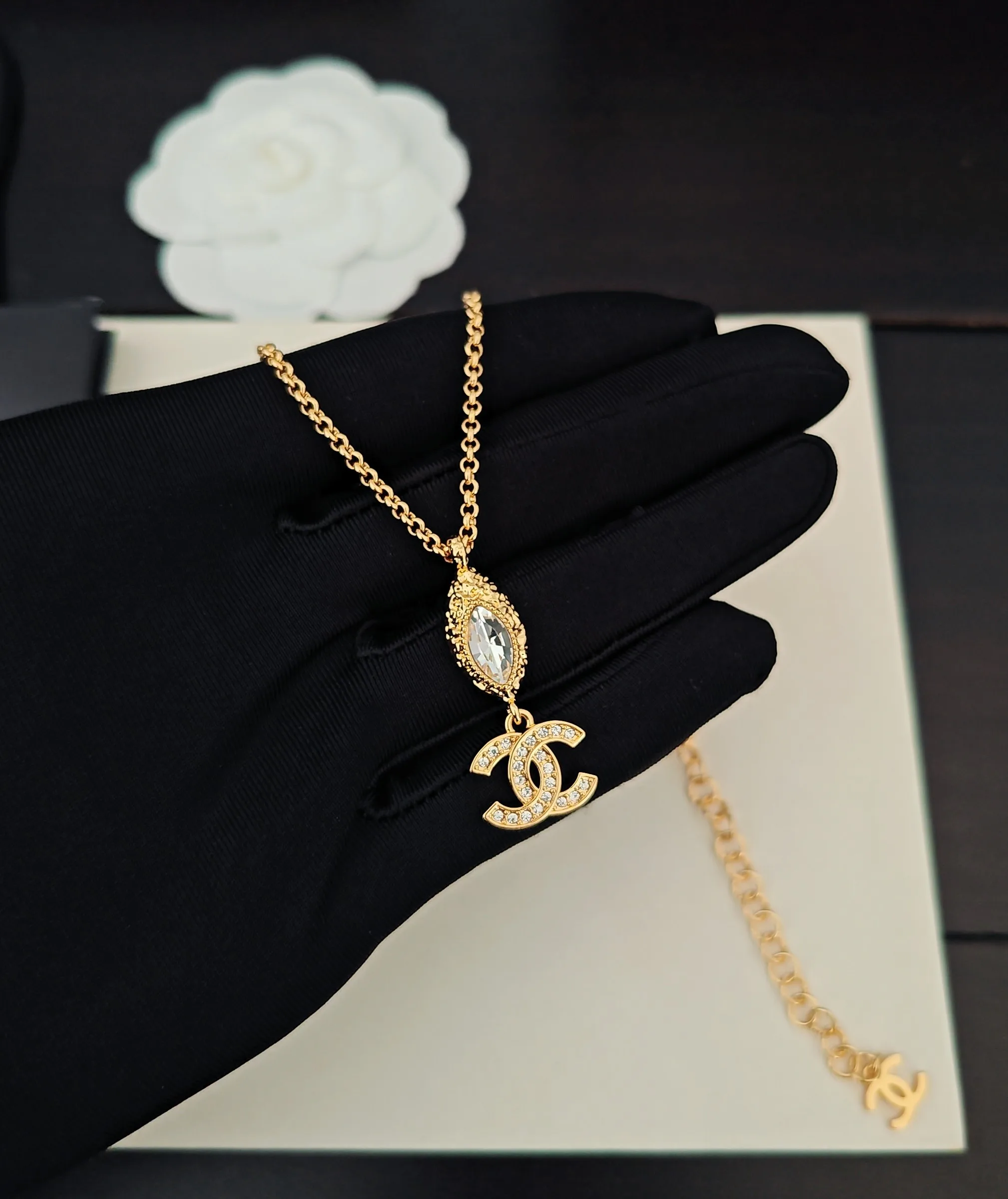 Бижутерия Chanel 549047