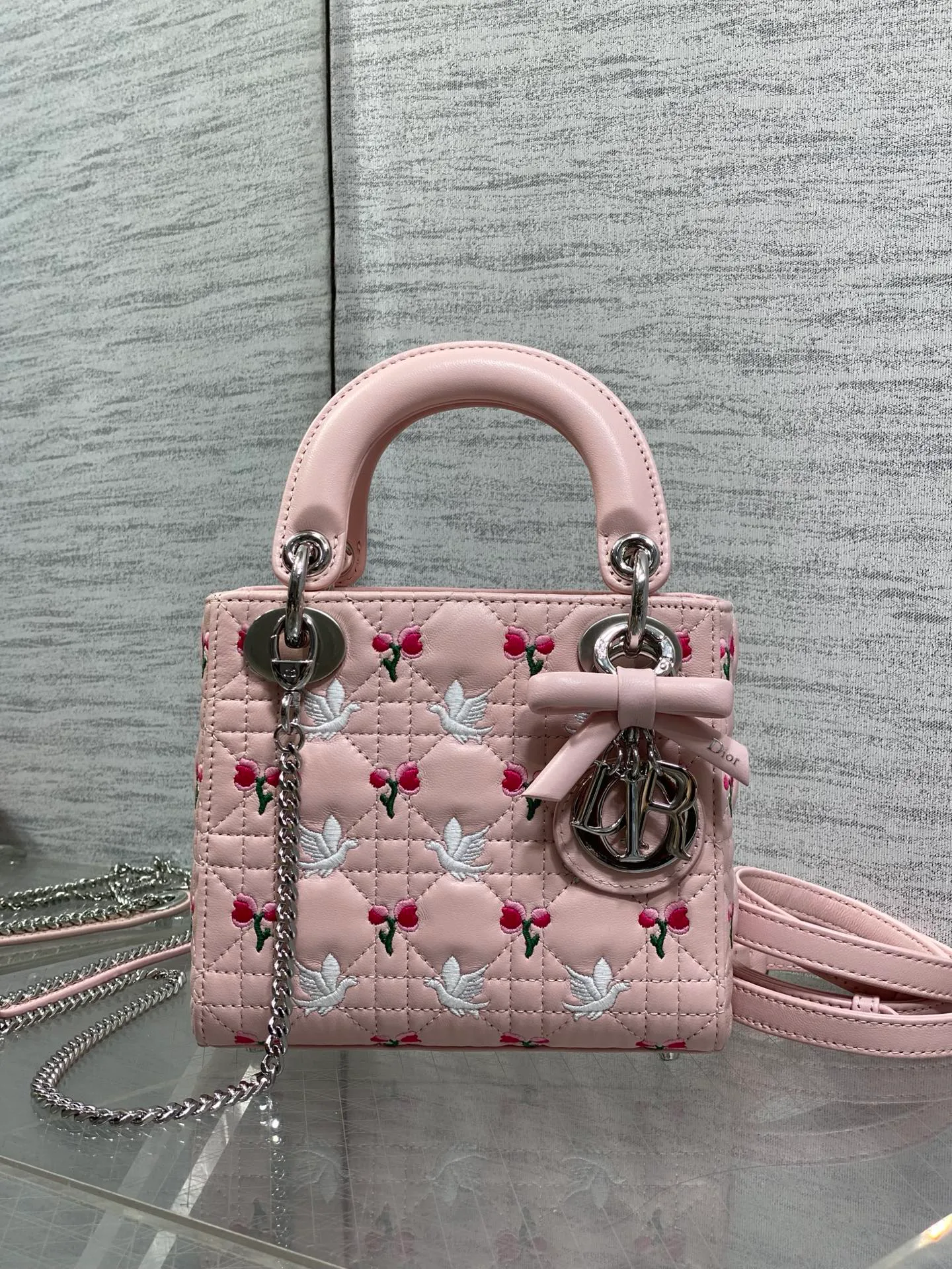 Классические Сумки Женские Christian Dior 17601340