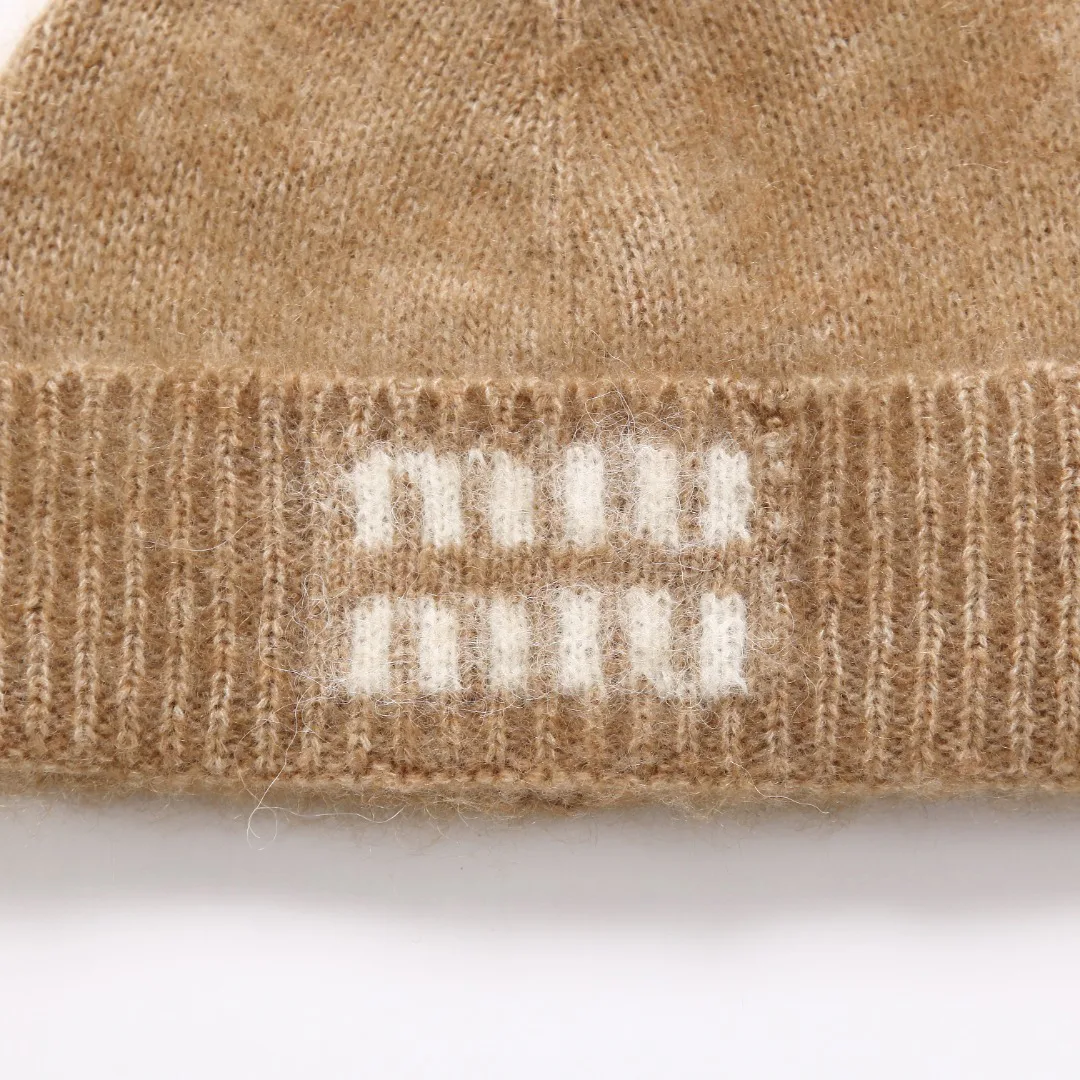 Головные Уборы Miu Miu 1857011