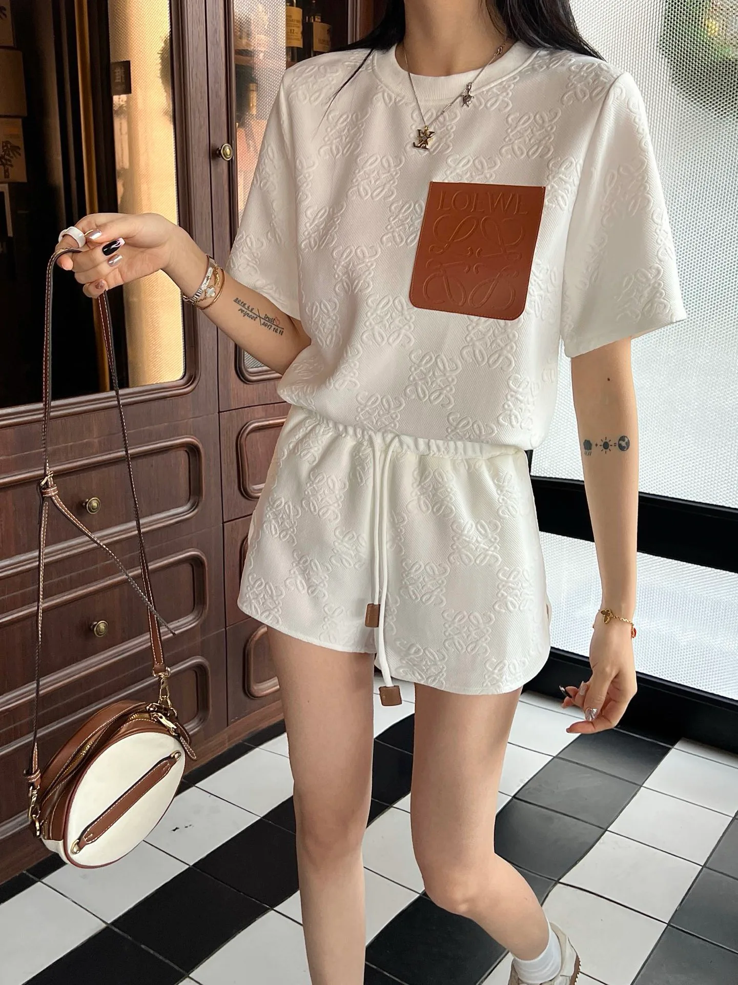 Шорты Женские Loewe 12209924