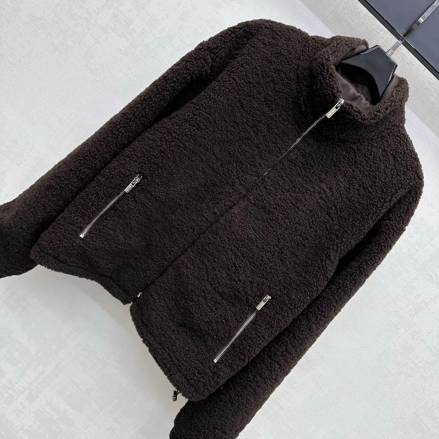 Куртки И Пуховики Женские Miu Miu 17908725