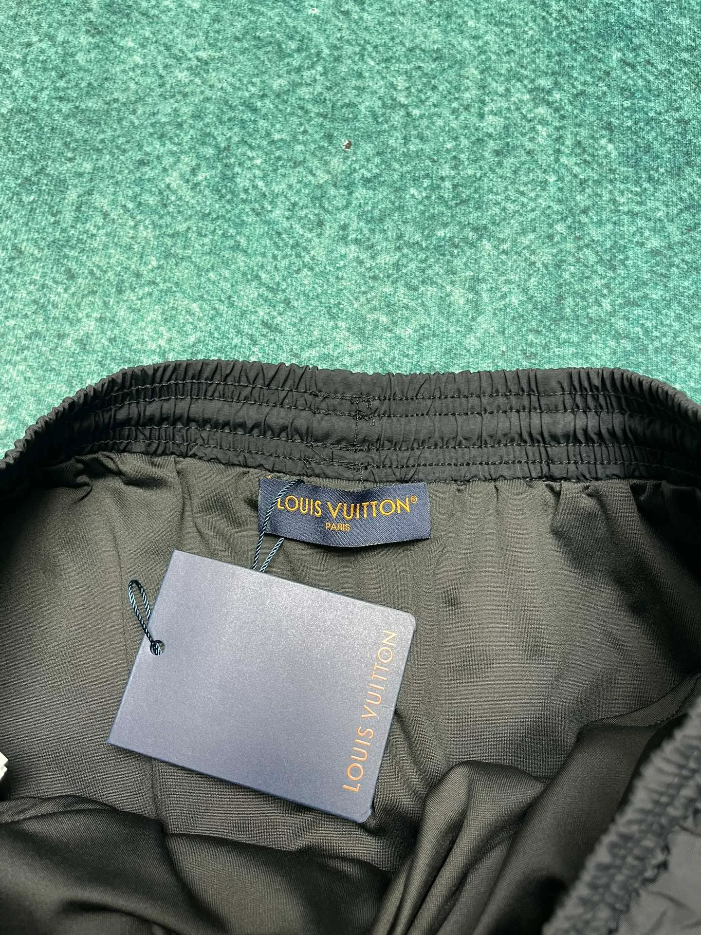 Шорты Женские Louis Vuitton 33775