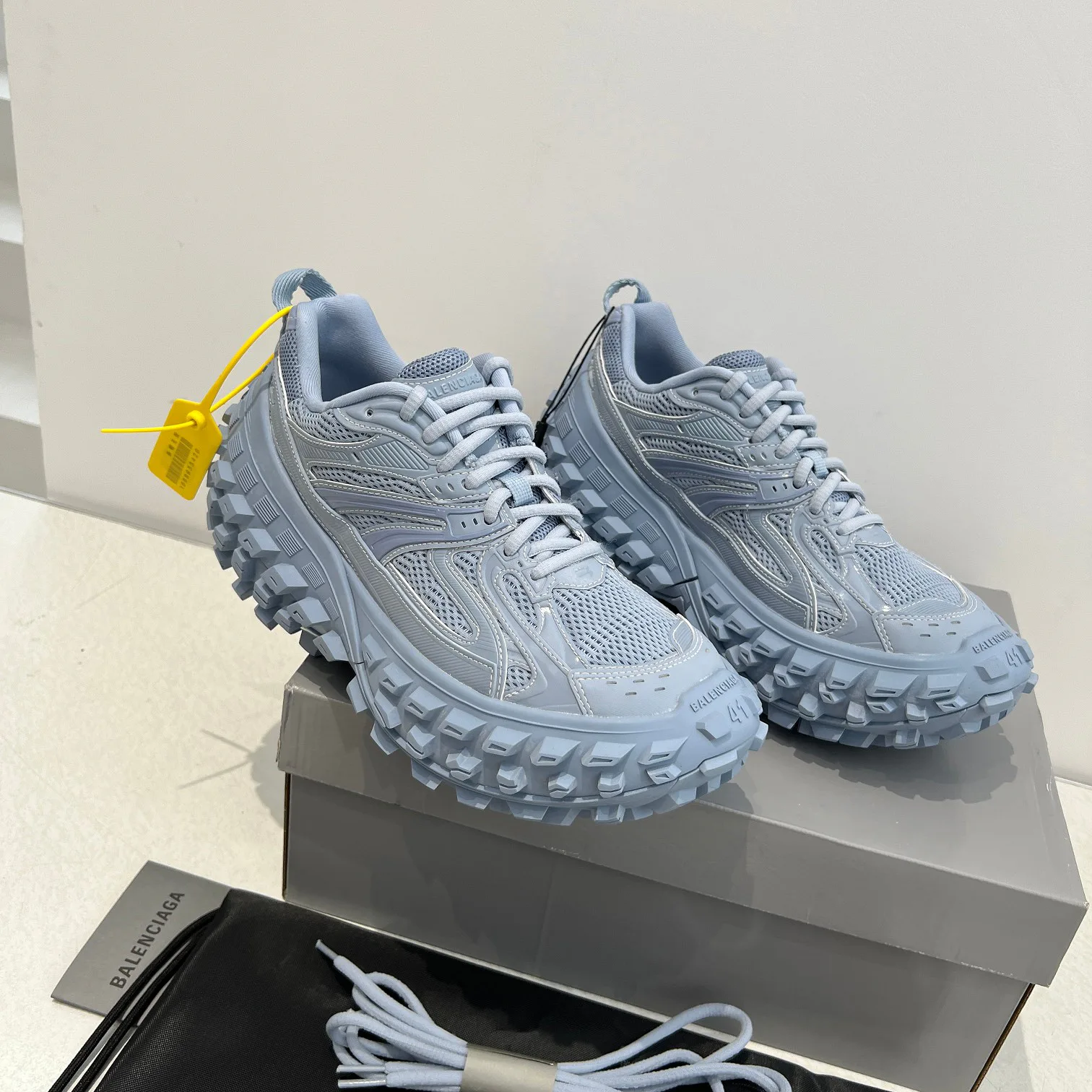 Кроссовки Женские Balenciaga 6428069