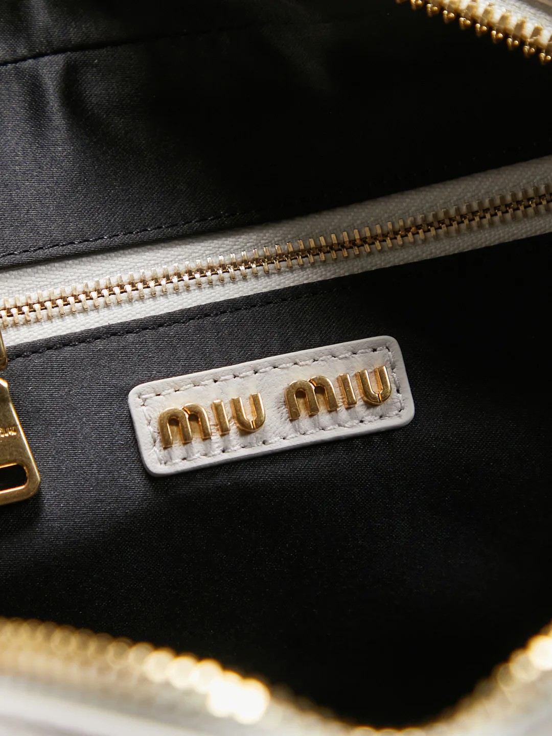 Классические Сумки Женские Miu Miu 11402764