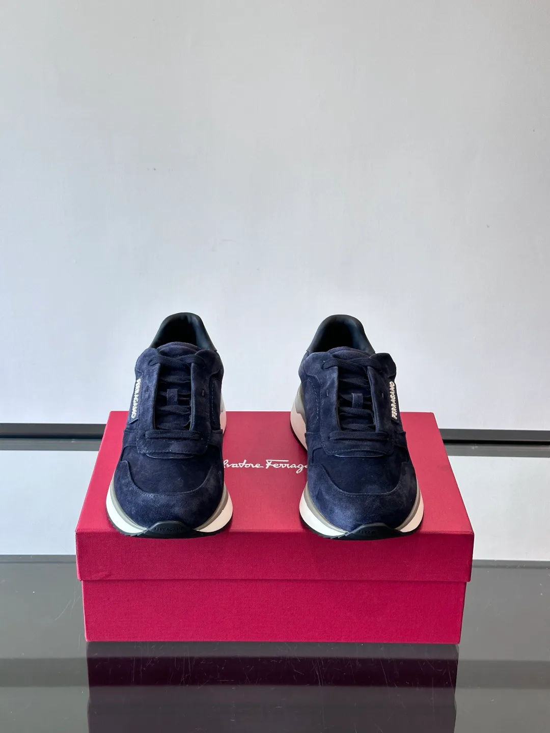 Кроссовки Мужские Salvatore Ferragamo 367241