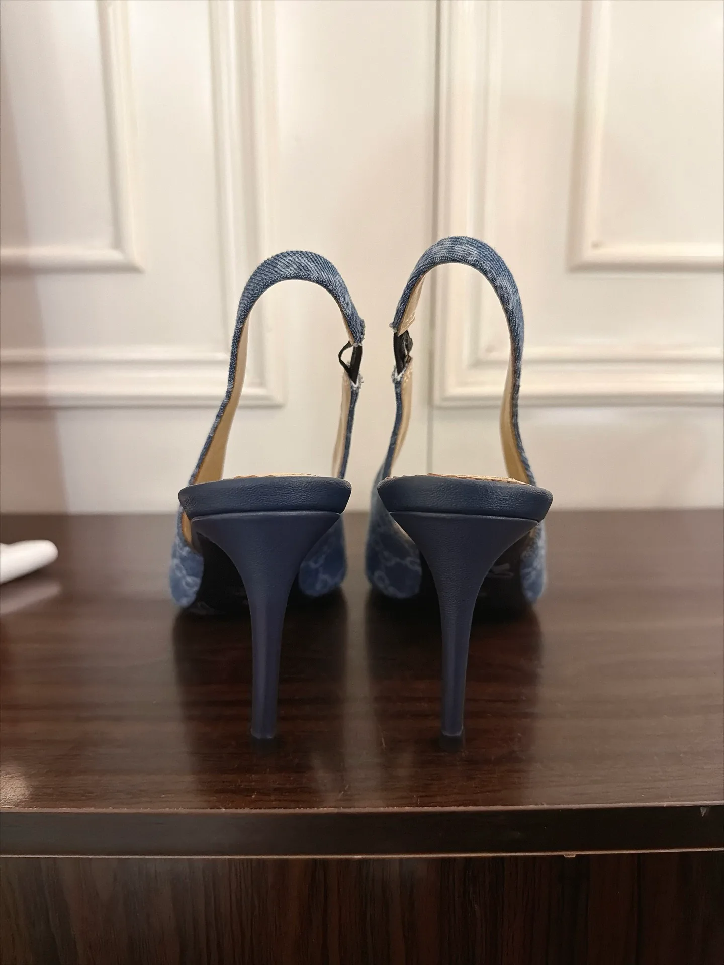 Туфли Женские Gucci 19483556