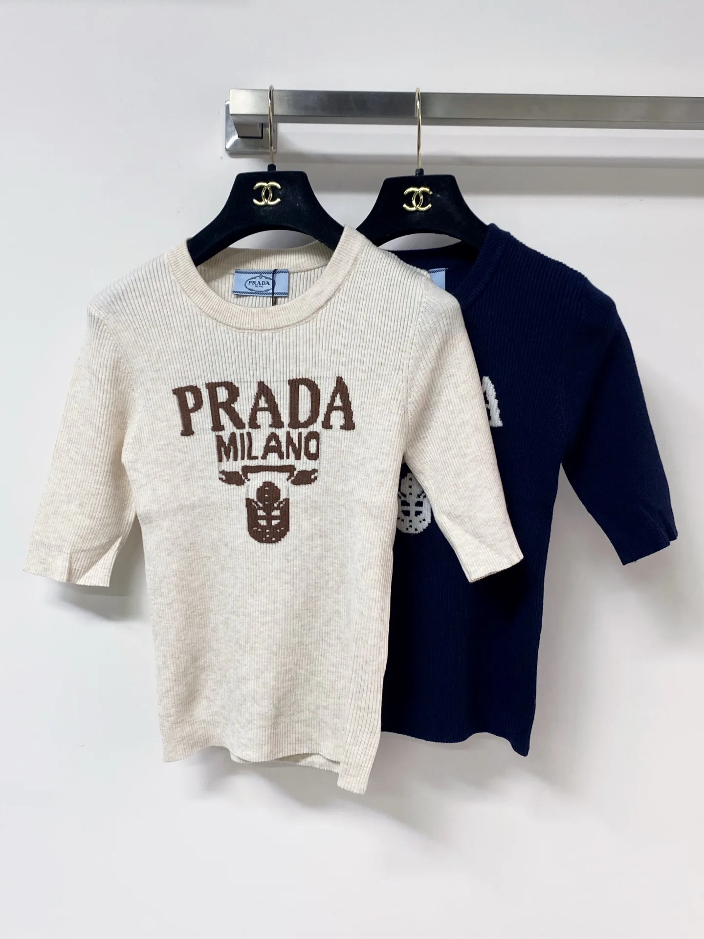 Футболки Женские Prada 11868432