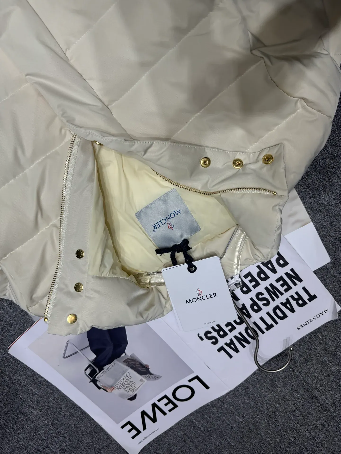 Куртки И Пуховики Женские Moncler 1434061