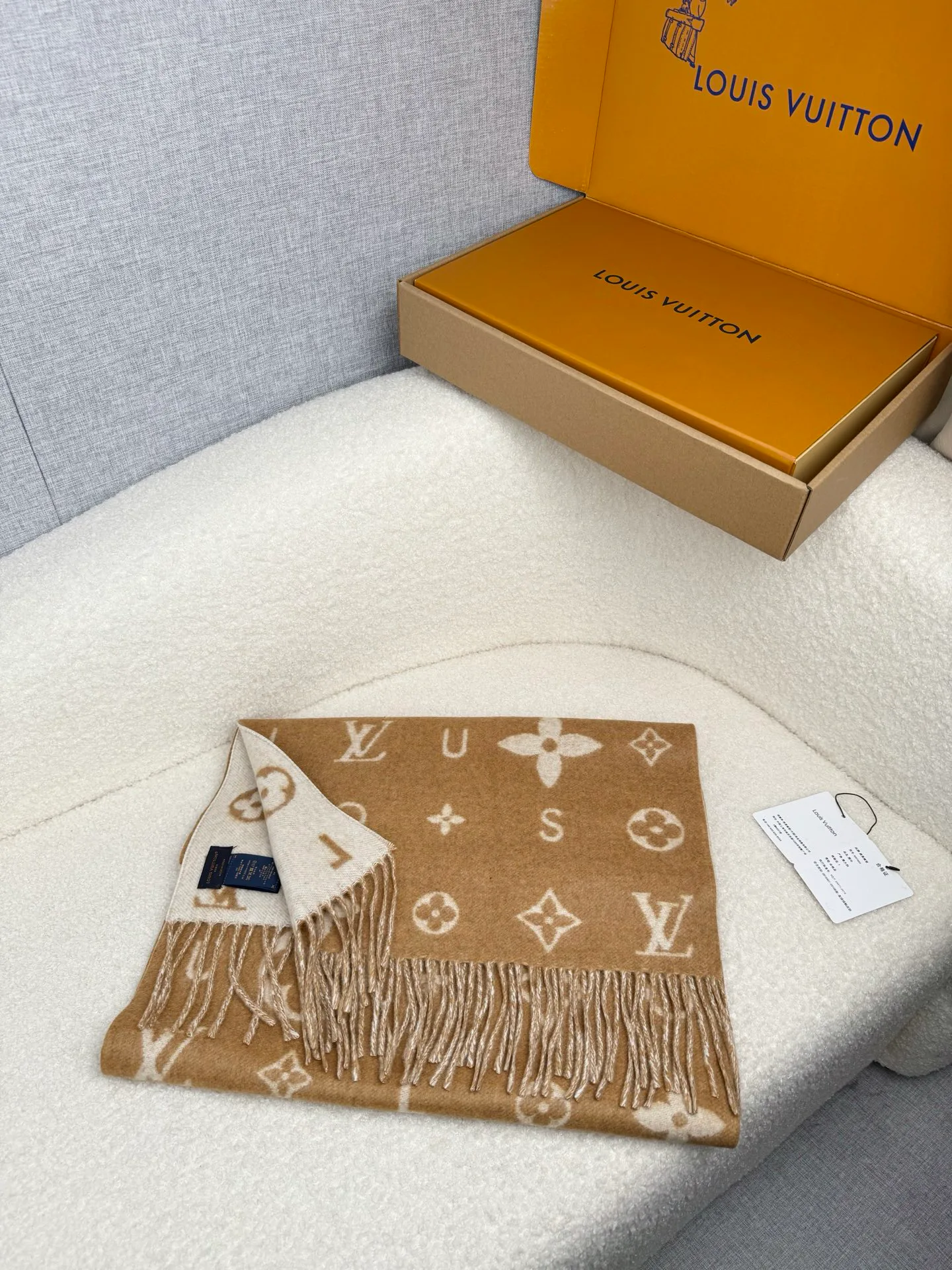 Шарфы Louis Vuitton 498278