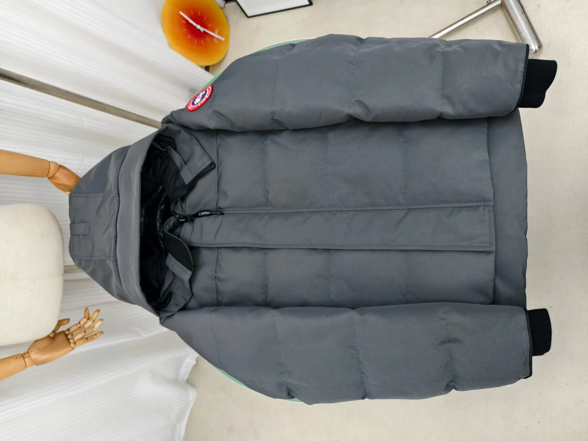 Куртки И Пуховики Женские Canada Goose 2162149