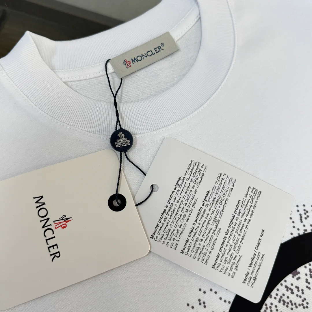 Футболки Женские Moncler 10619966