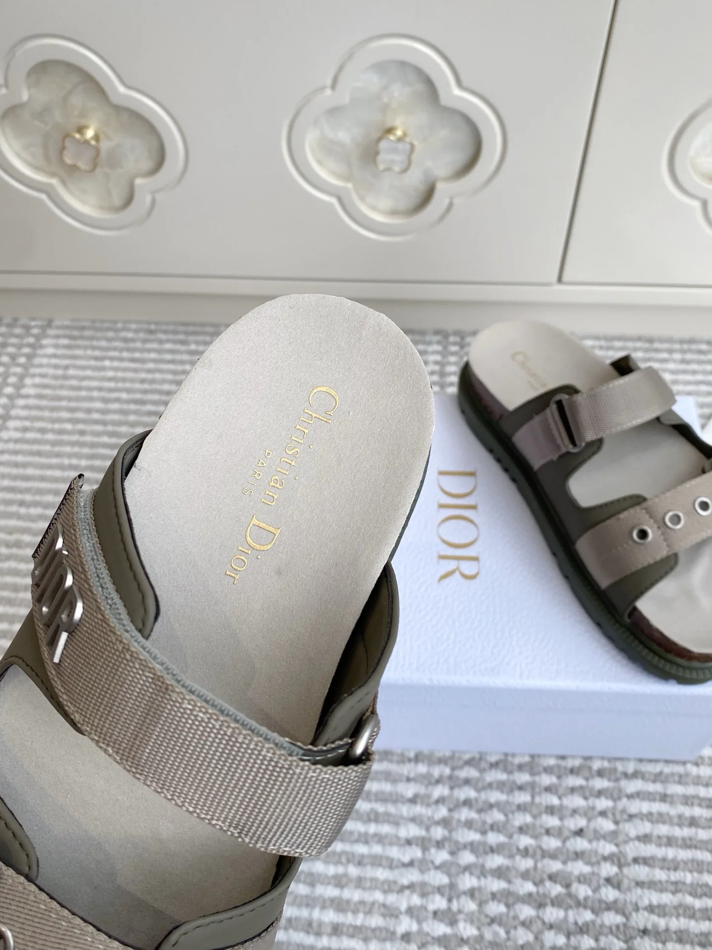 Сандалии Женские Christian Dior 12958208