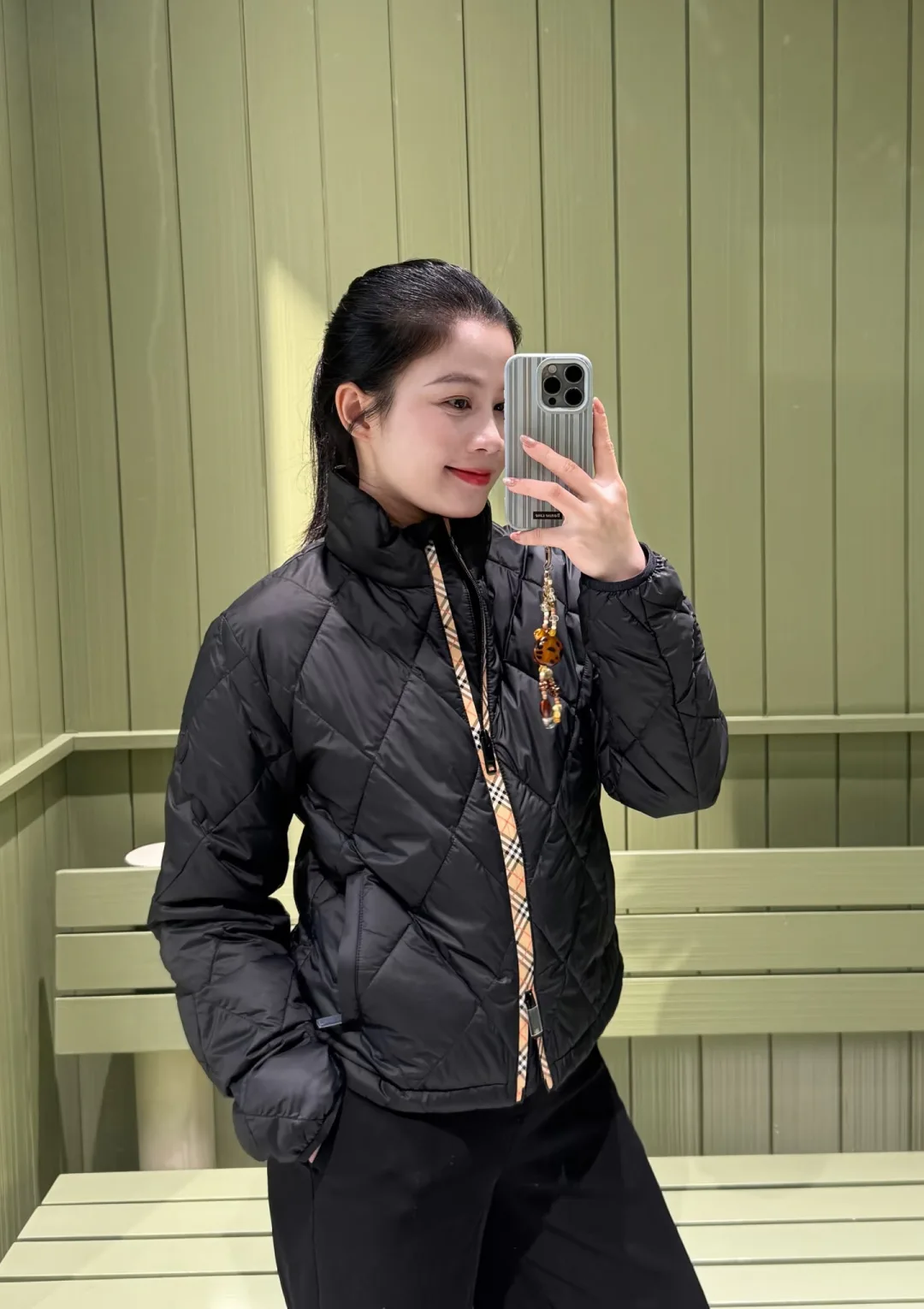 Куртки И Пуховики Женские Burberry 18380333
