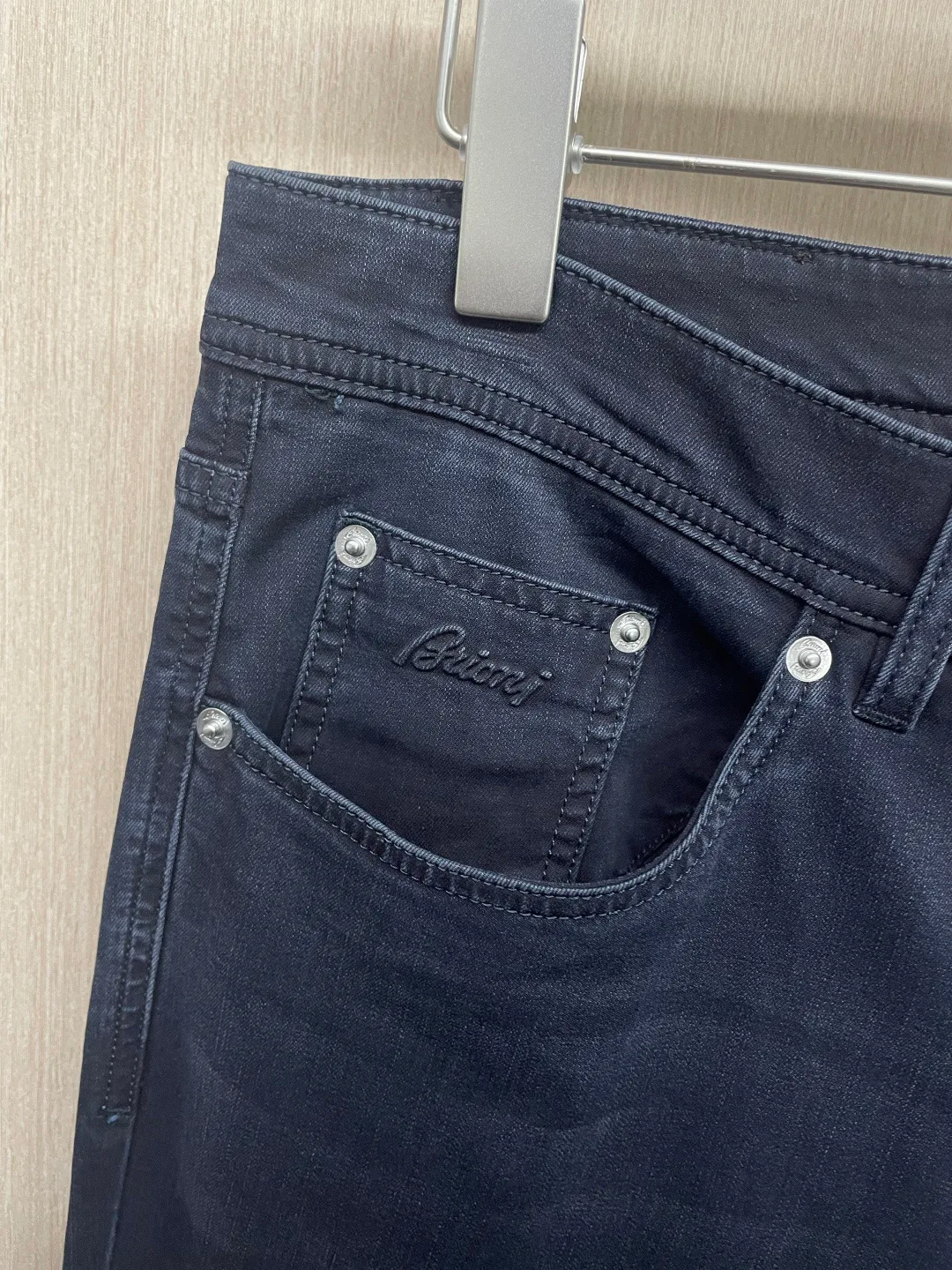 Джинсы Мужские Brioni 11317100