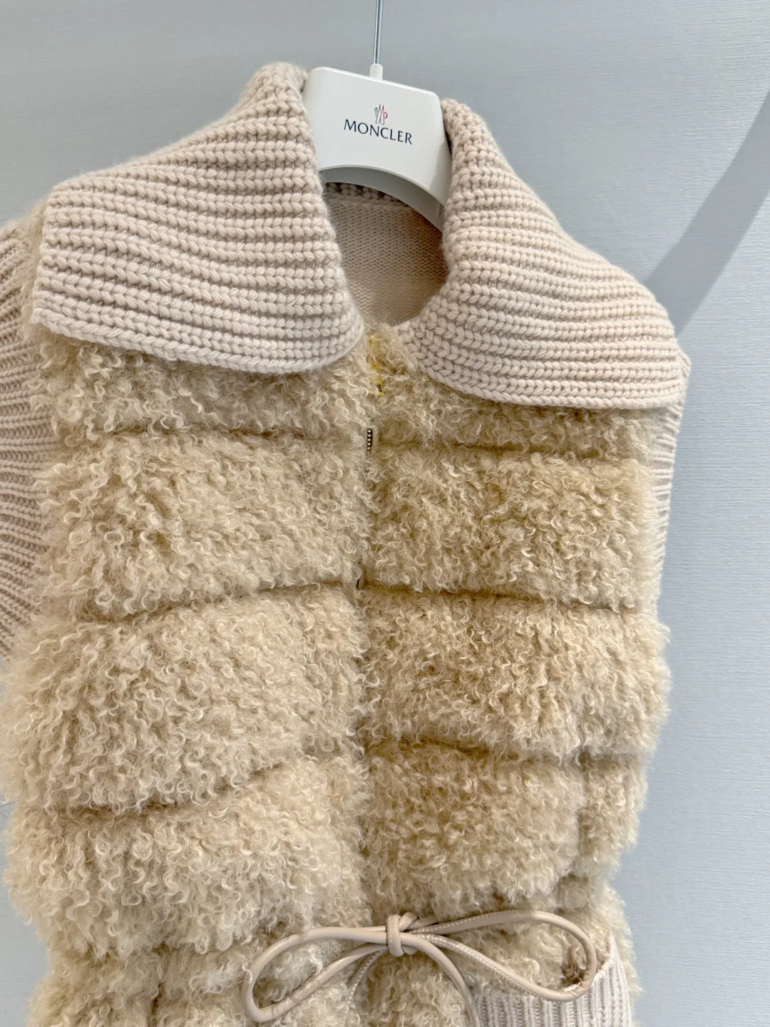 Жилеты Женские Moncler 18050005
