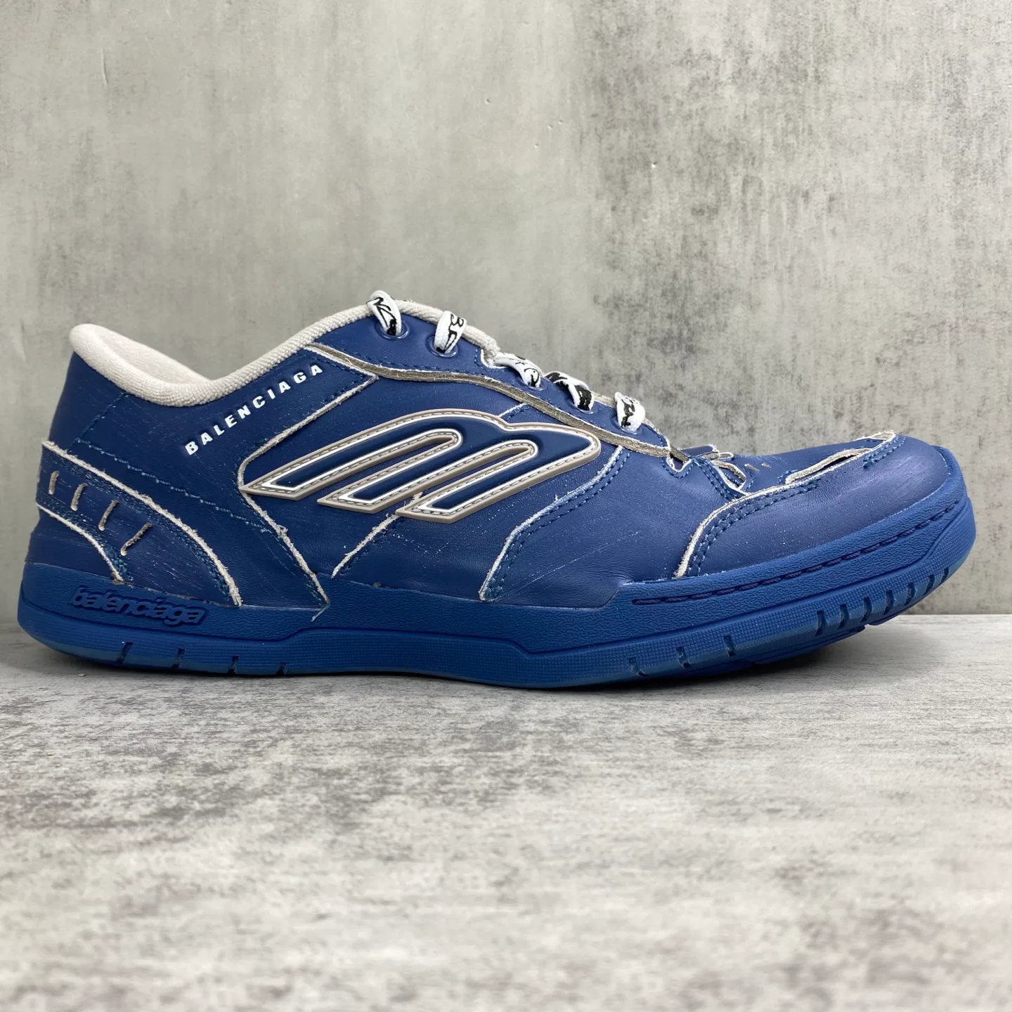 Кроссовки Женские Balenciaga 10247854