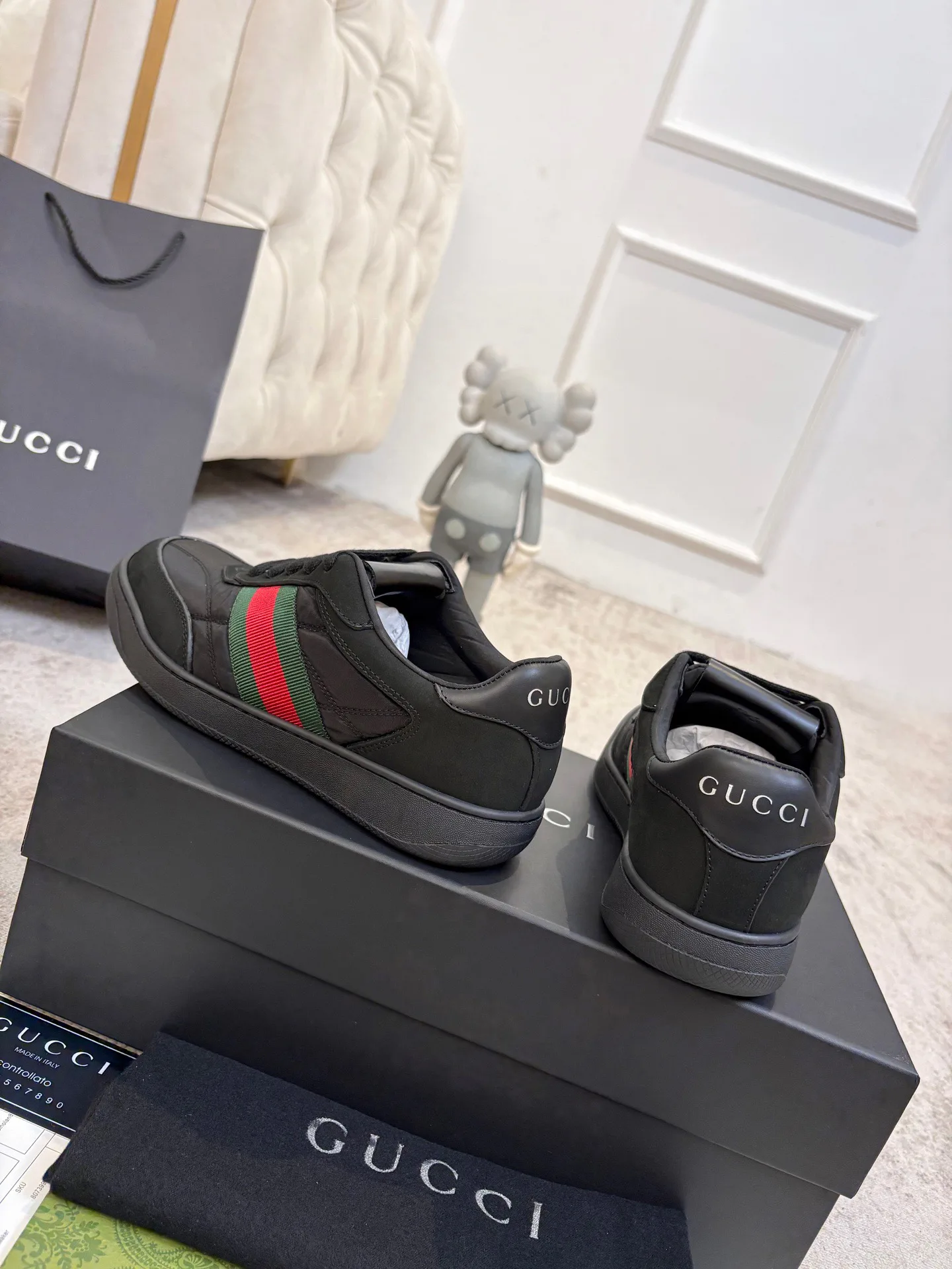Кроссовки Женские Gucci 17912731
