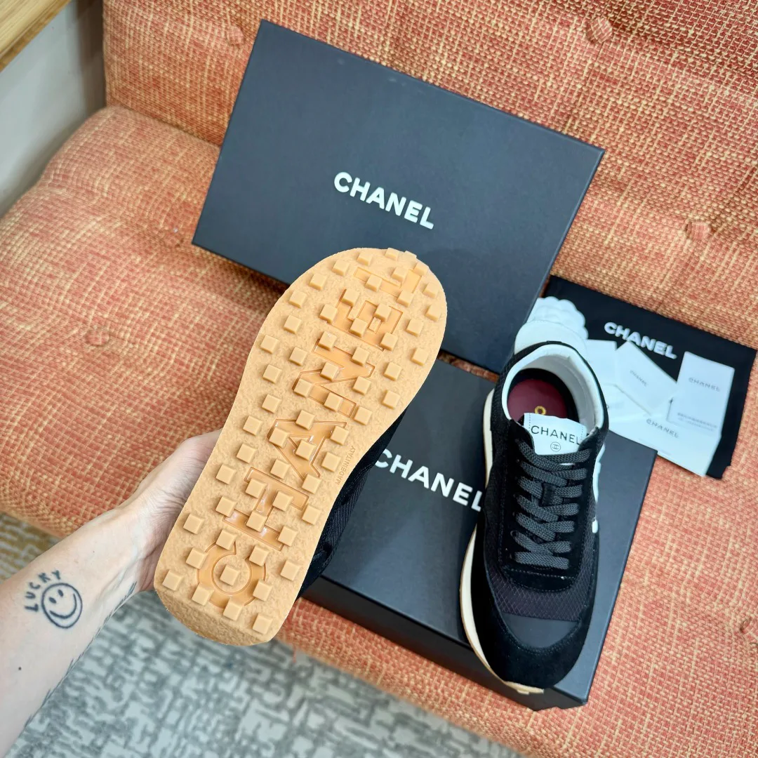 Кроссовки Женские Chanel 10645140