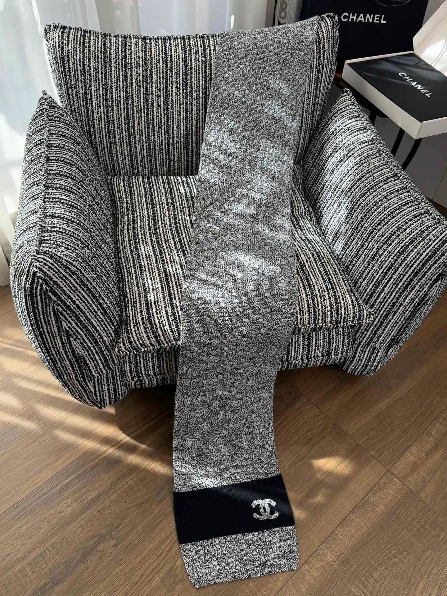 Шарфы Chanel 17992833