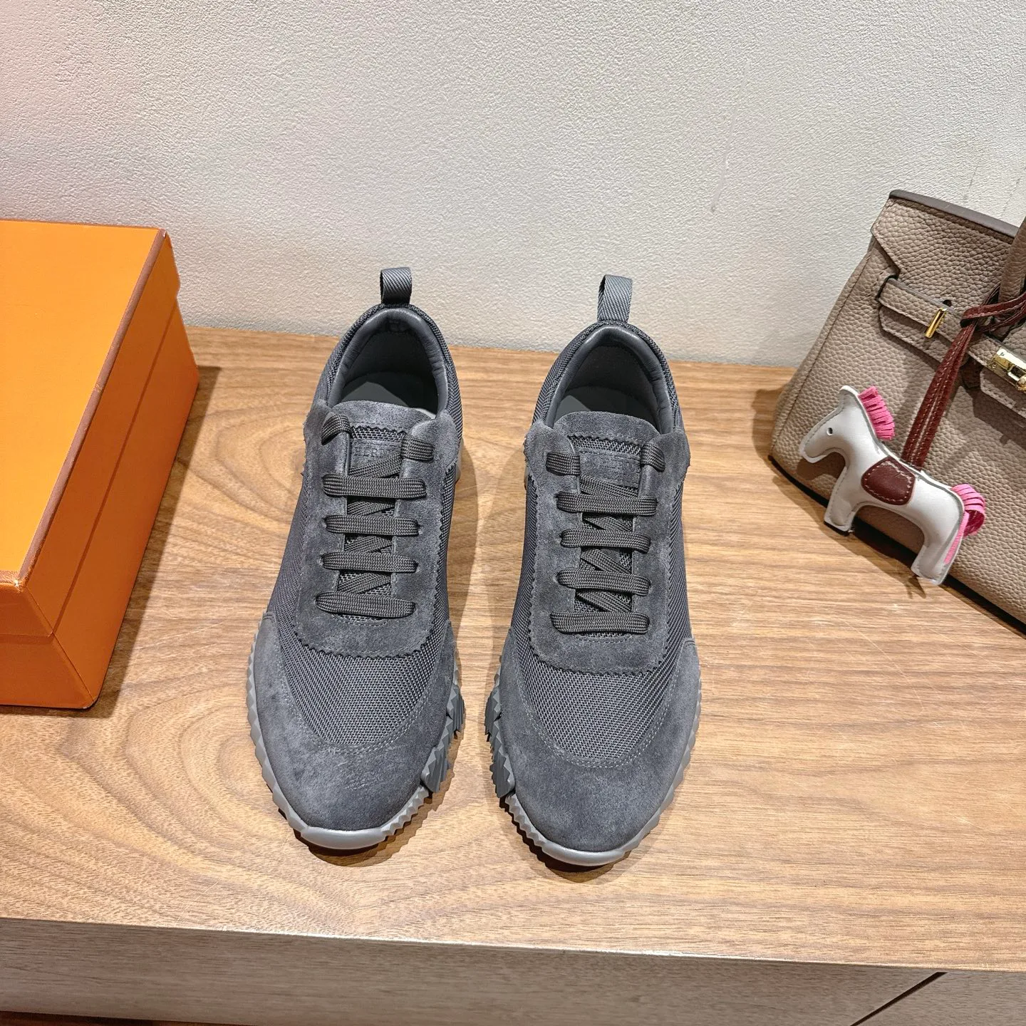 Кроссовки Женские Hermes 9914945