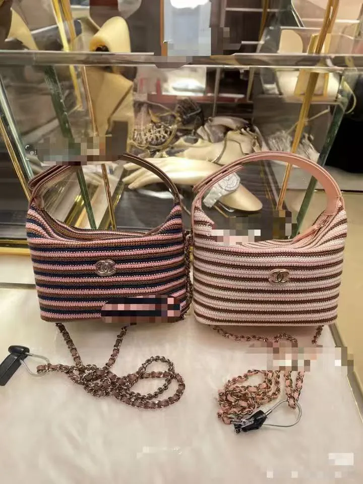 Классические Сумки Женские Chanel 12957327