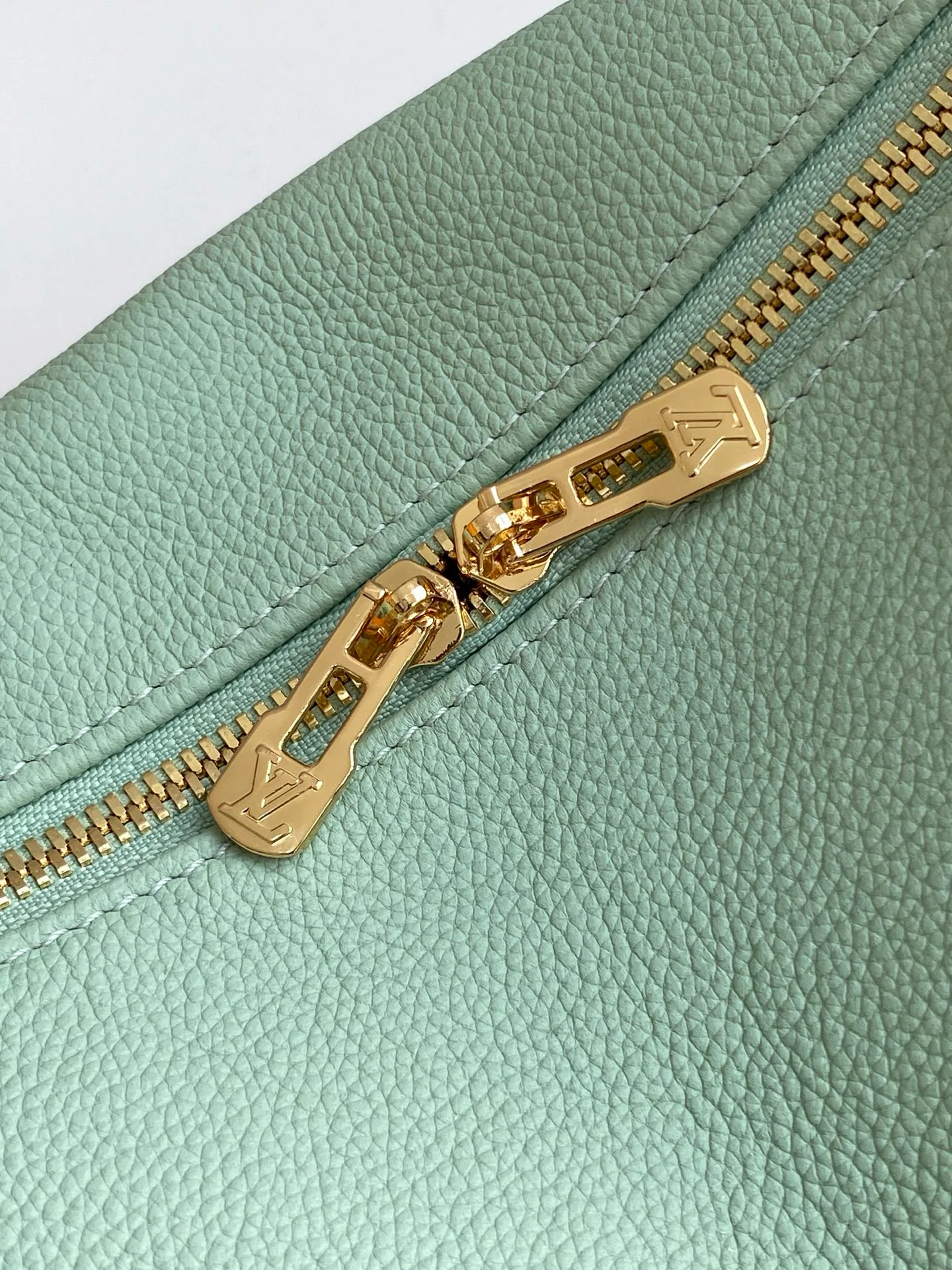 Сумки На Ремне Женские Louis Vuitton 115229