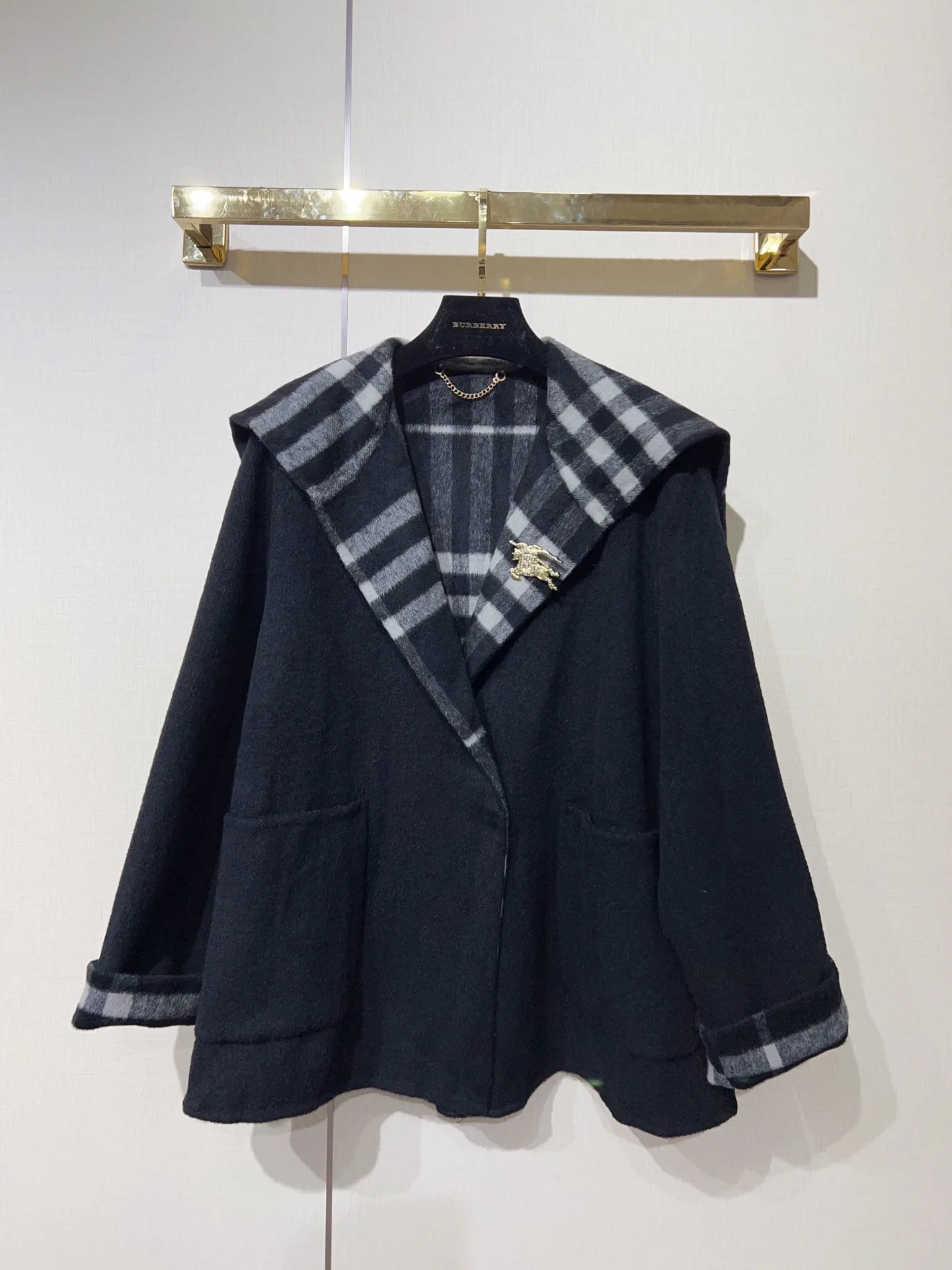 Пальто Женские Burberry 18733731
