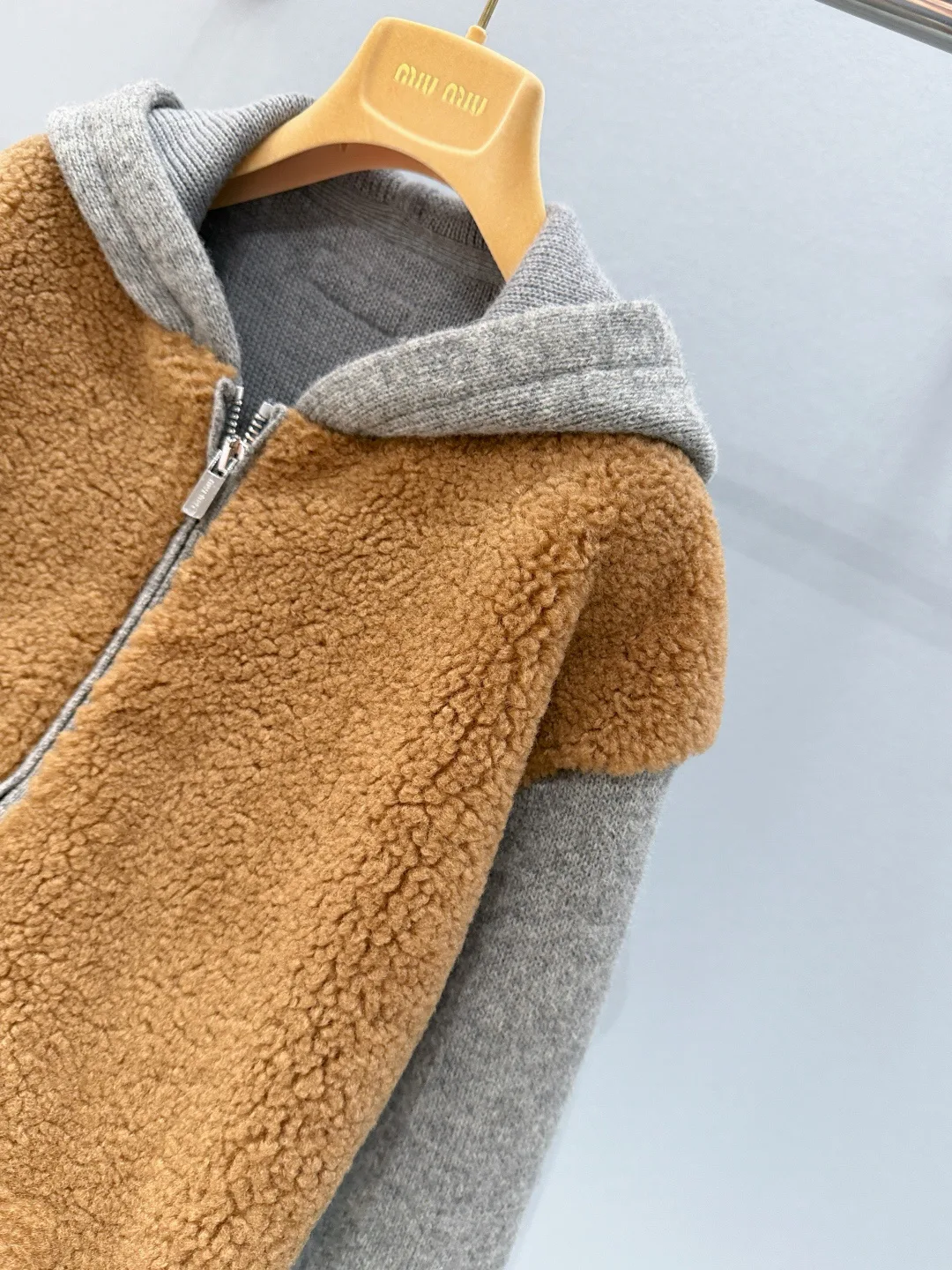 Куртки И Пуховики Женские Miu Miu 447477