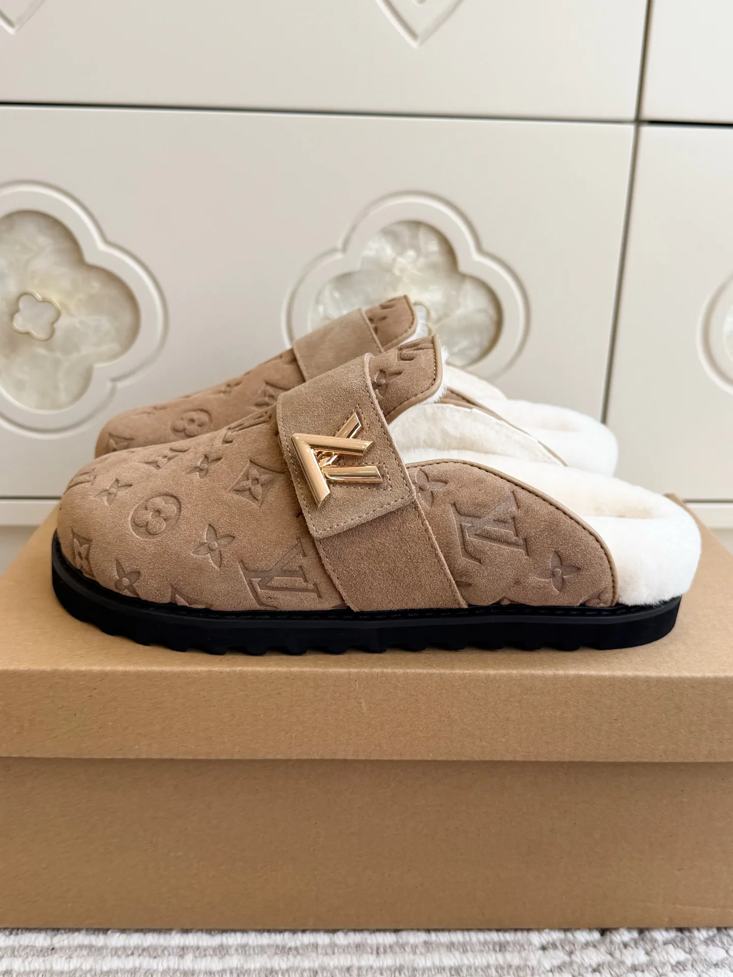 Мюли И Сабо Женские Louis Vuitton 19780116