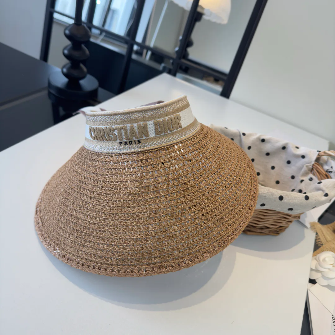 Головные Уборы Christian Dior 11633258
