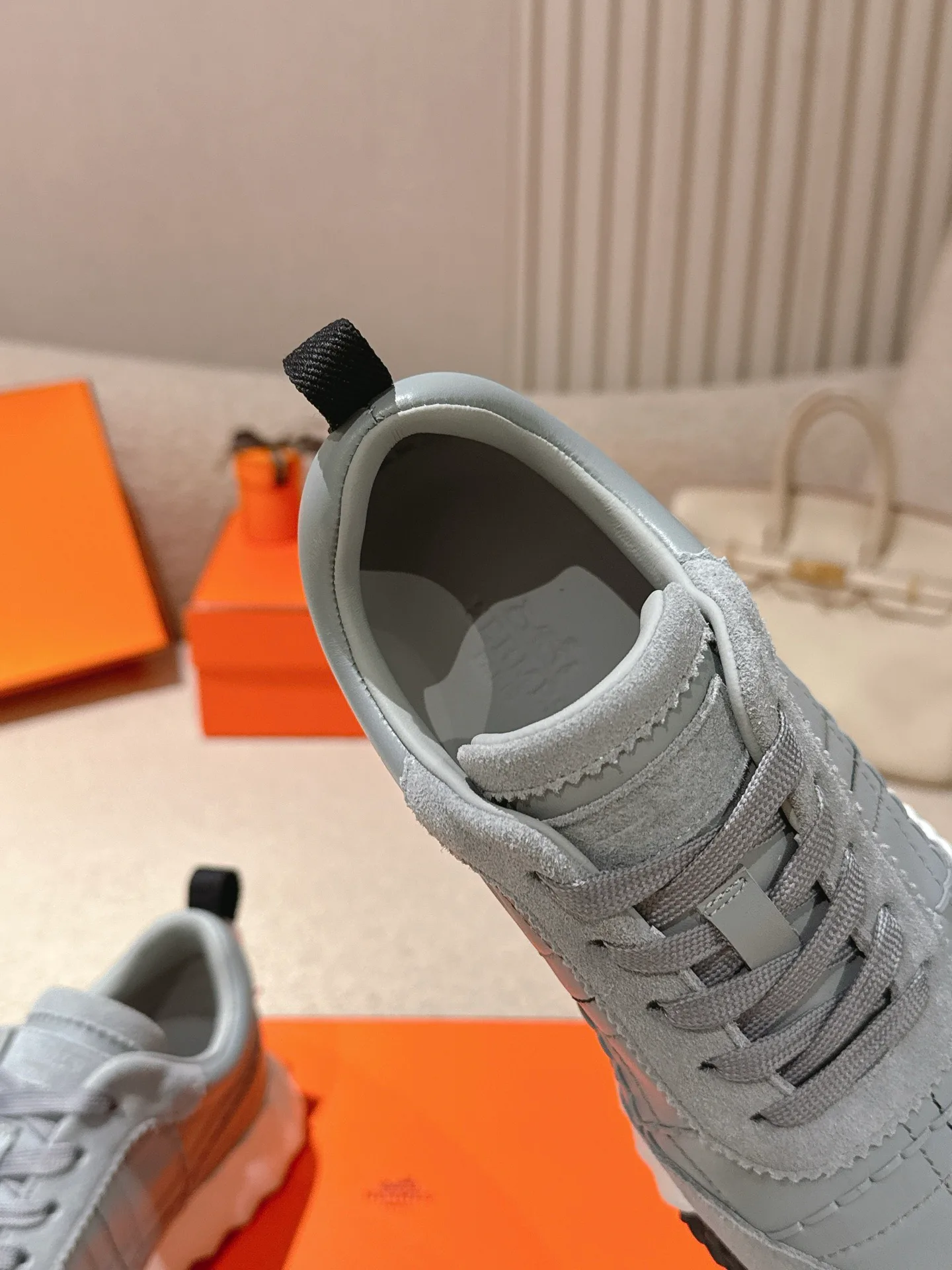 Кроссовки Женские Hermes 12783910