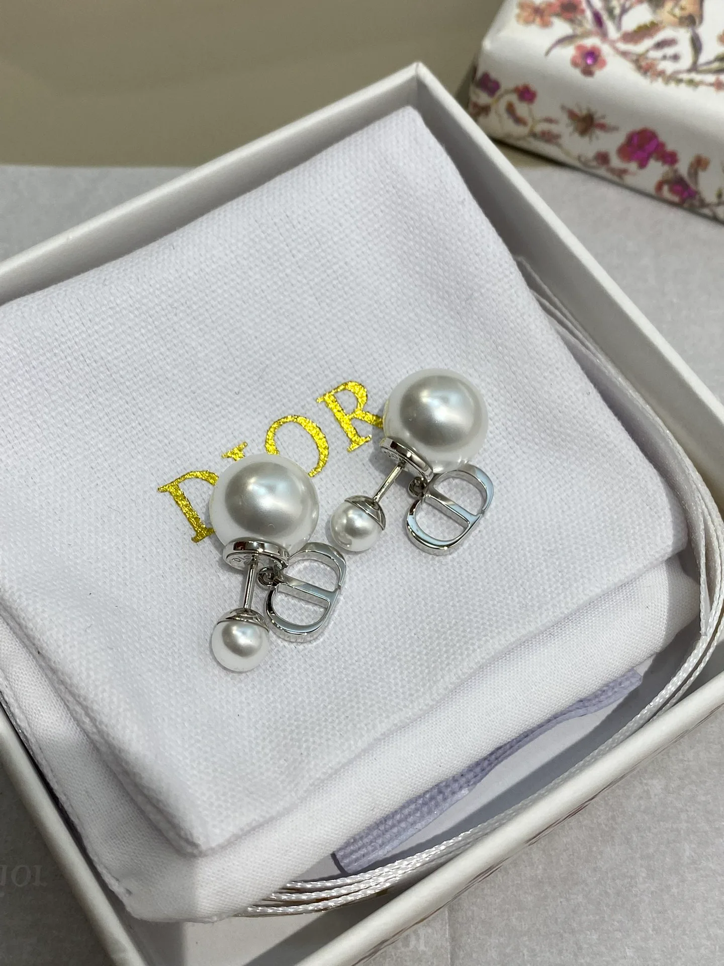 Бижутерия Christian Dior 18656359