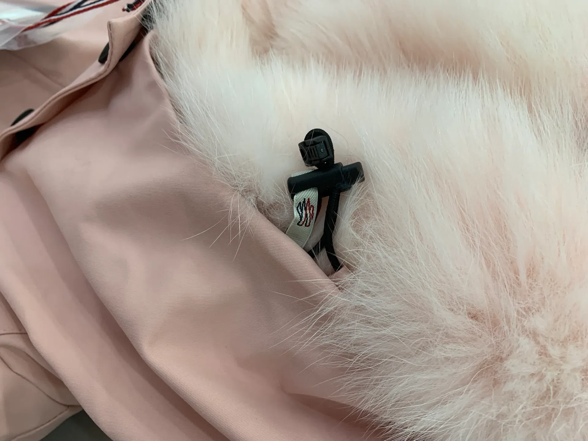 Куртки И Пуховики Женские Moncler 764672