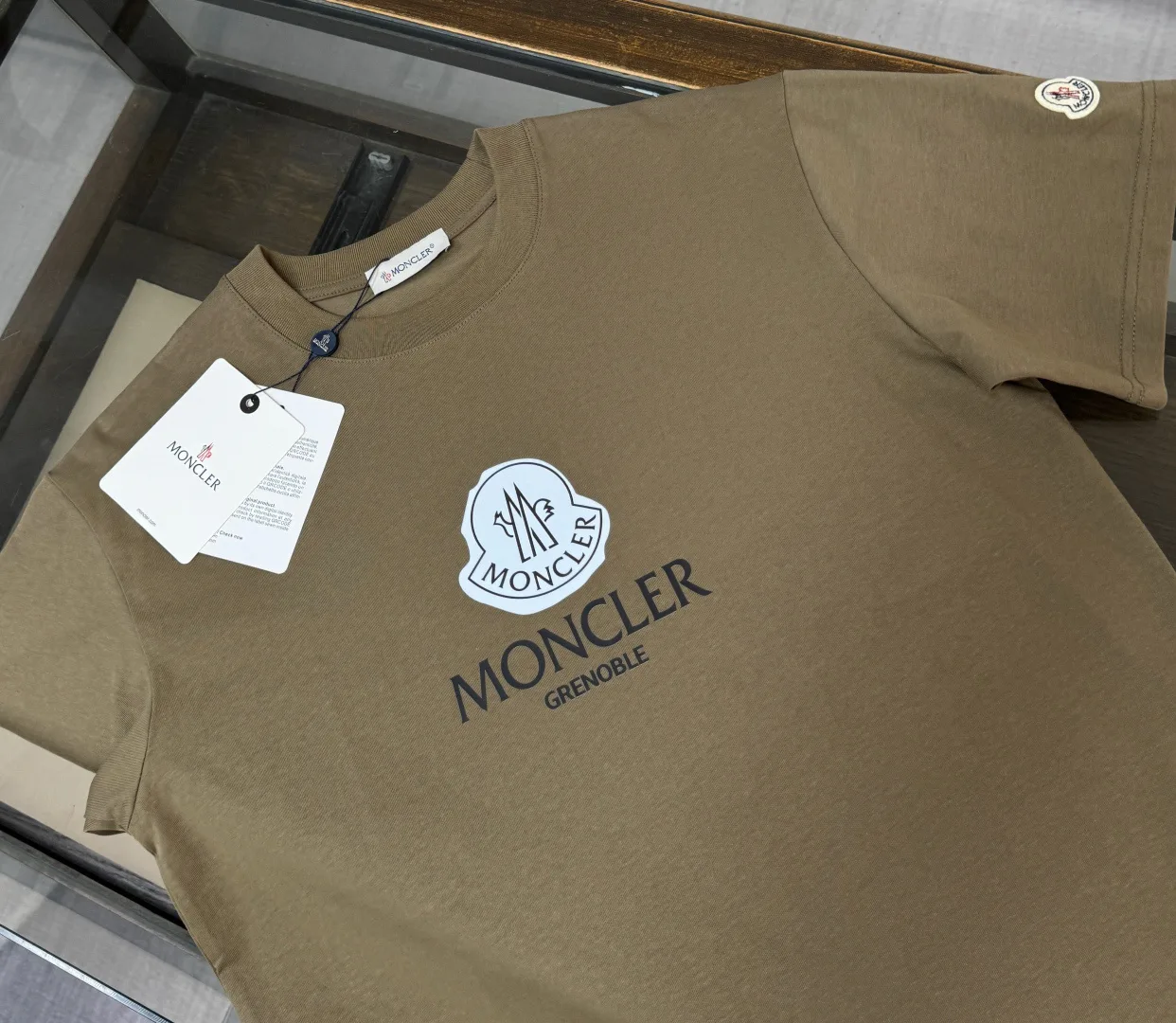 Футболки Женские Moncler 10292179