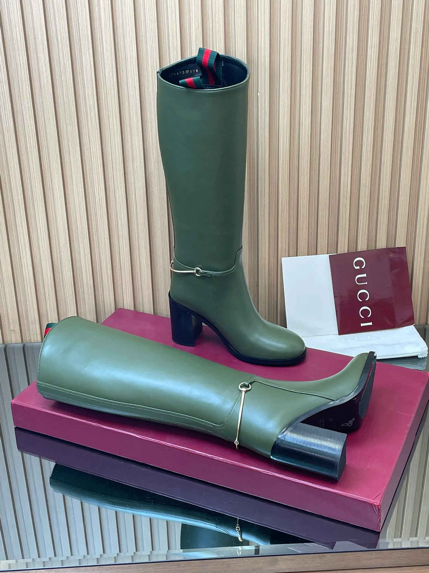 Сапоги Женские Gucci 875893