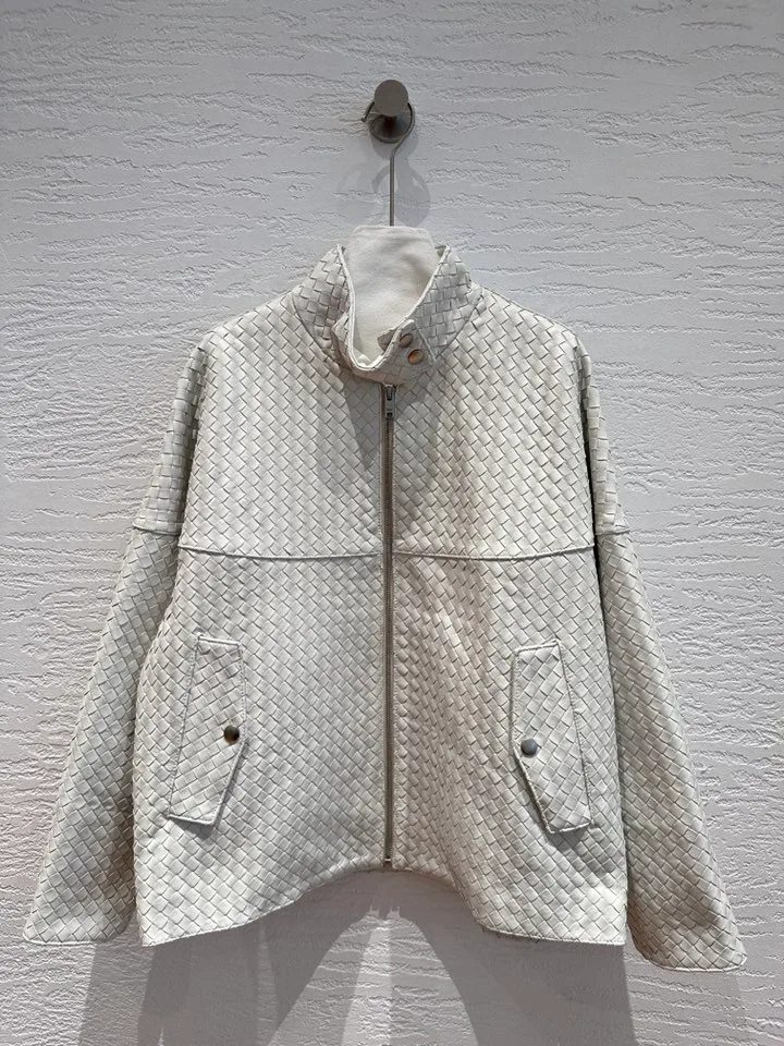 Кожаные Куртки И Дублёнки Женские Bottega Veneta 19056907